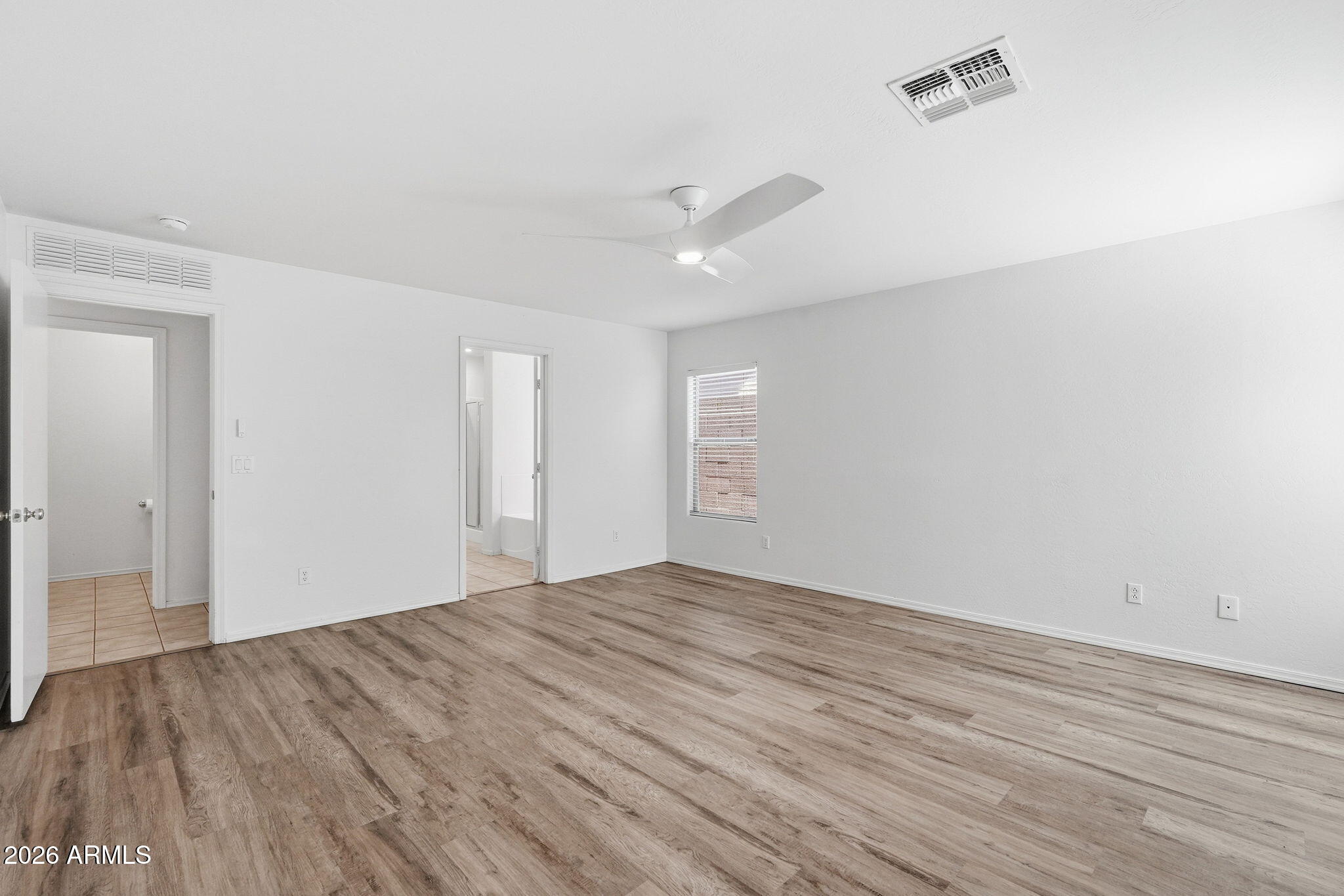 EAGLE BLUFF 2 - Residential