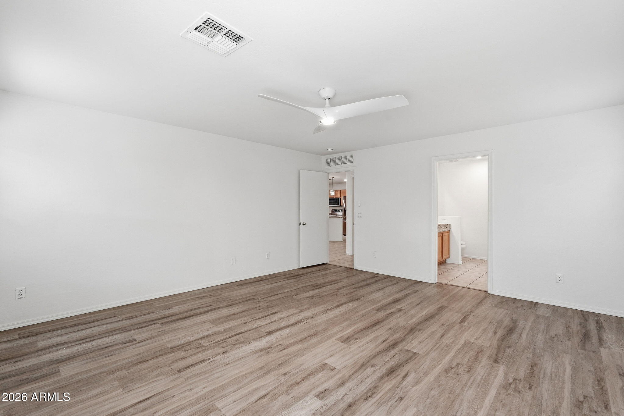 EAGLE BLUFF 2 - Residential