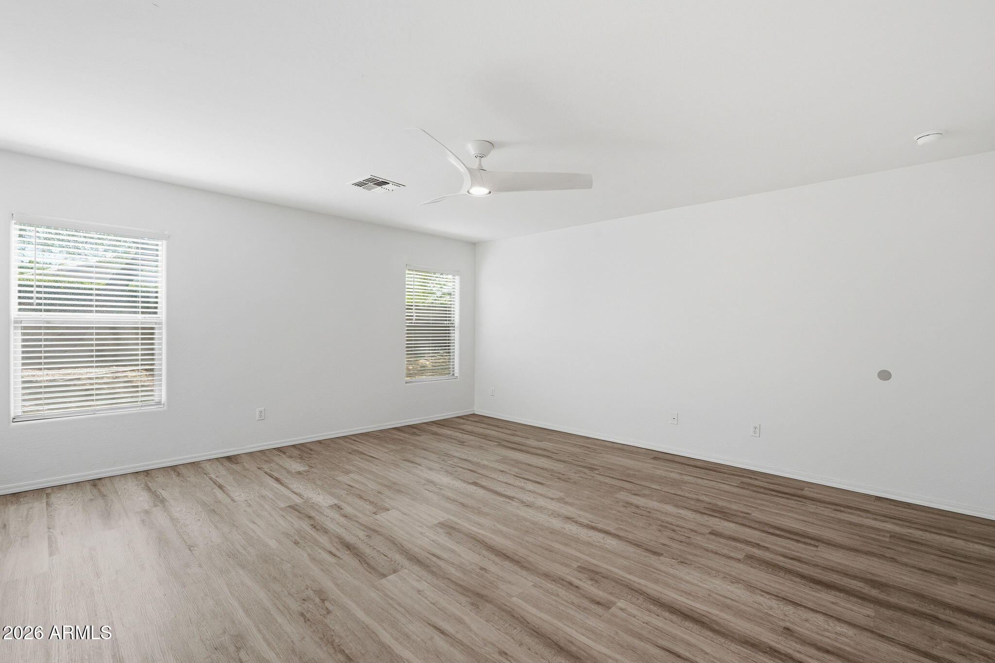 EAGLE BLUFF 2 - Residential