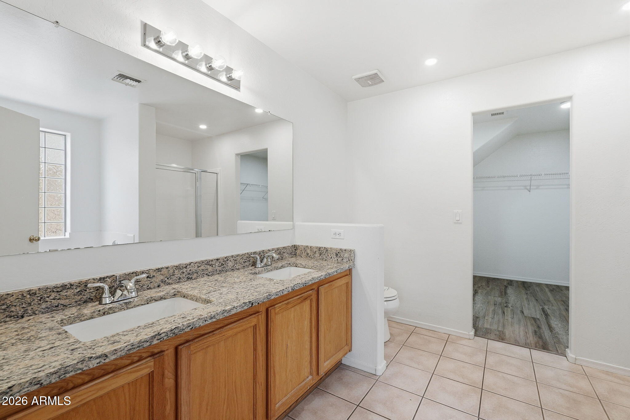 EAGLE BLUFF 2 - Residential