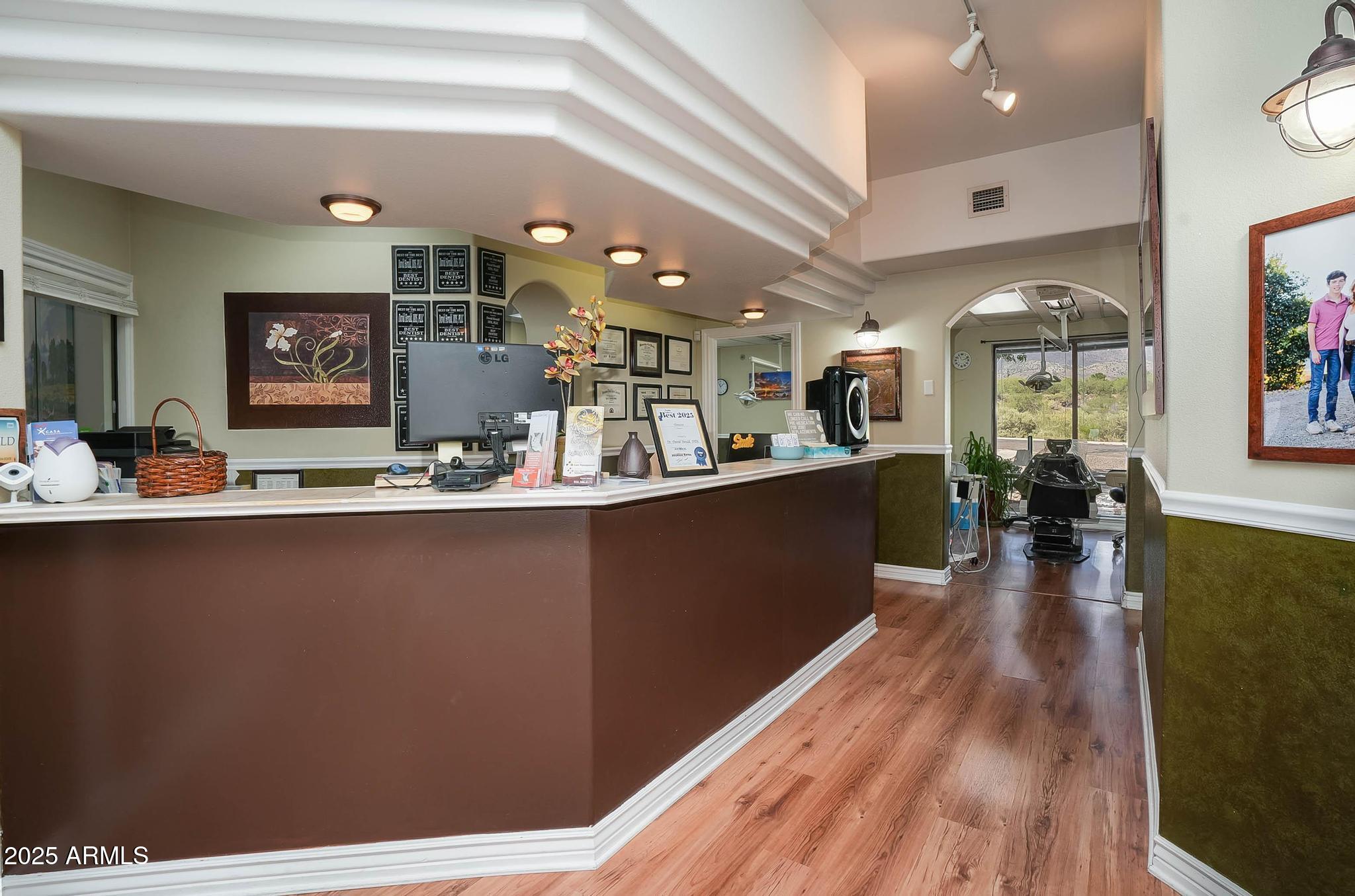 Metes & Bounds - Commercial Sale