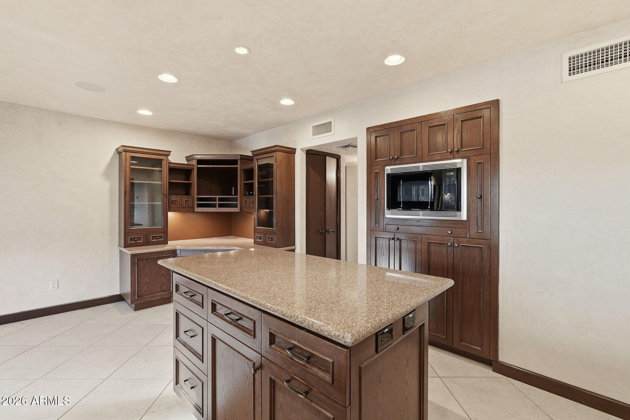 LINCOLN HEIGHTS 1-79-1126-3045-52 TR A - Residential