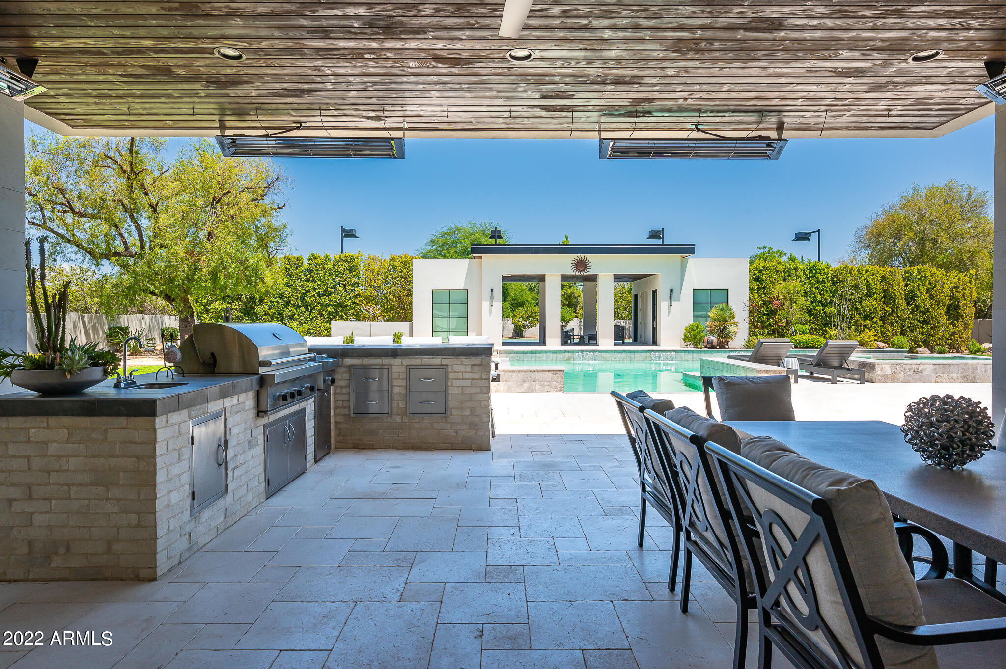 BRUCEHELEN'S BRIGADOON - Residential
