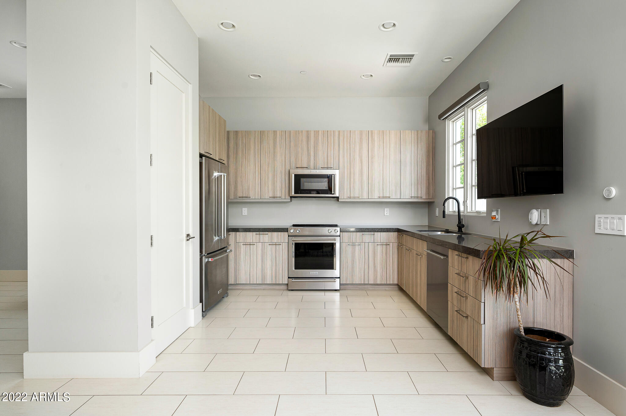 BRUCEHELEN'S BRIGADOON - Residential