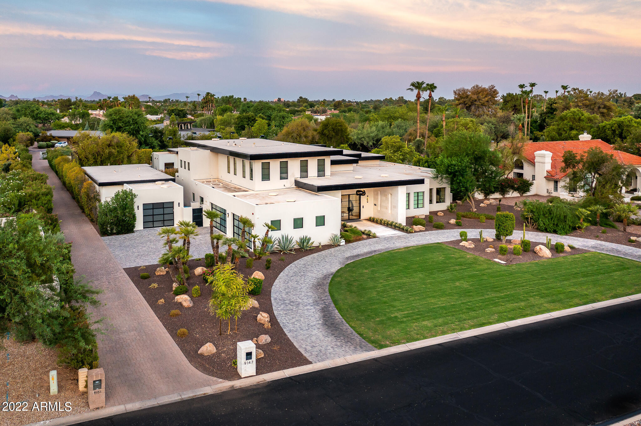 BRUCEHELEN'S BRIGADOON - Residential