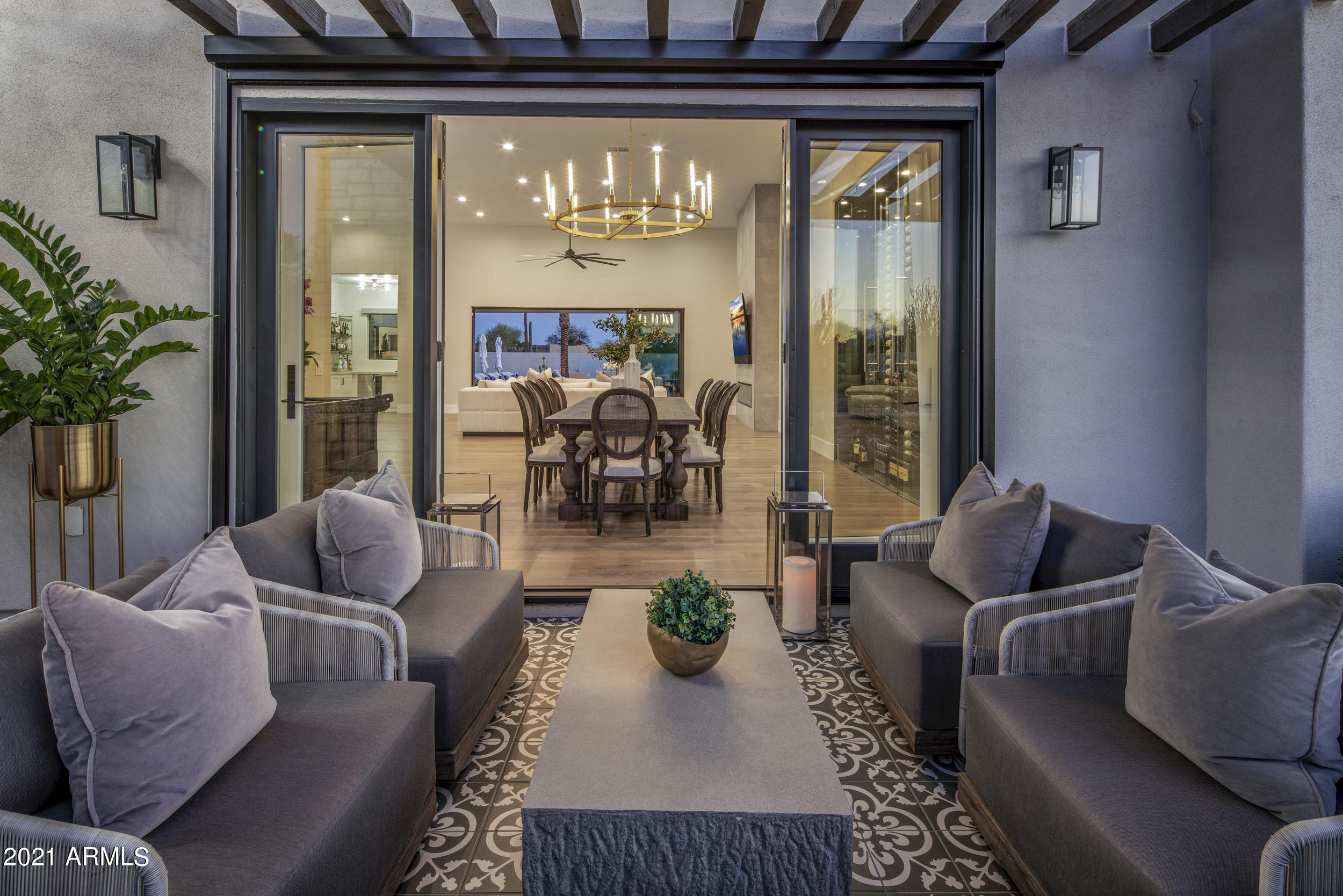 PINNACLE PEAK ESTATES - Residential