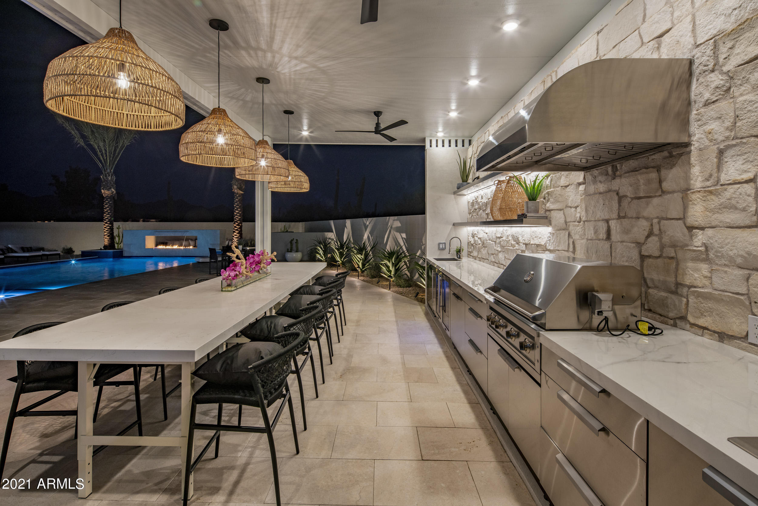 PINNACLE PEAK ESTATES - Residential