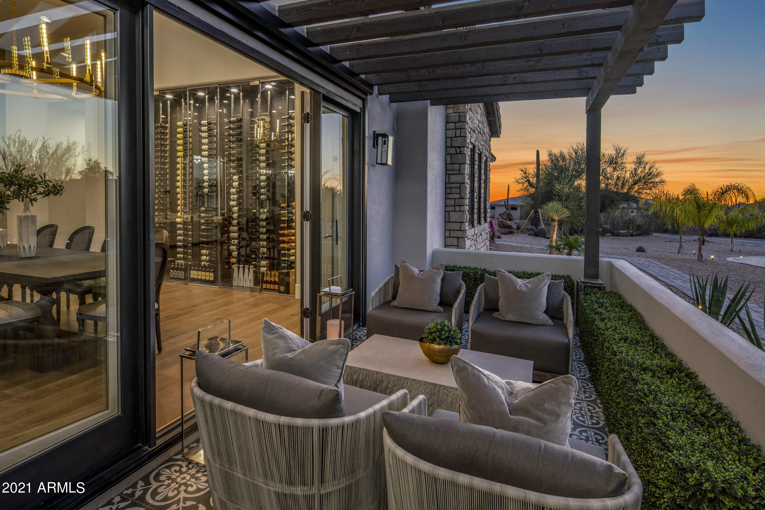 PINNACLE PEAK ESTATES - Residential
