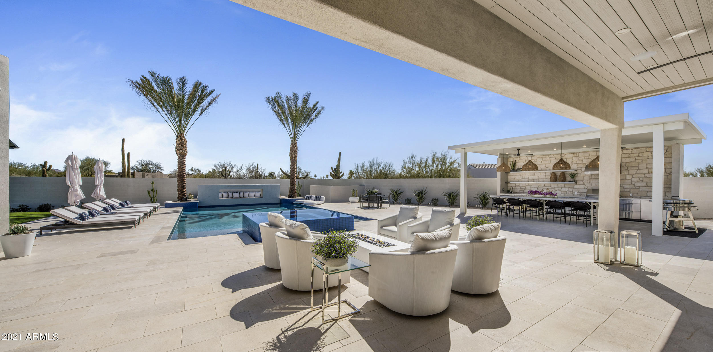 PINNACLE PEAK ESTATES - Residential