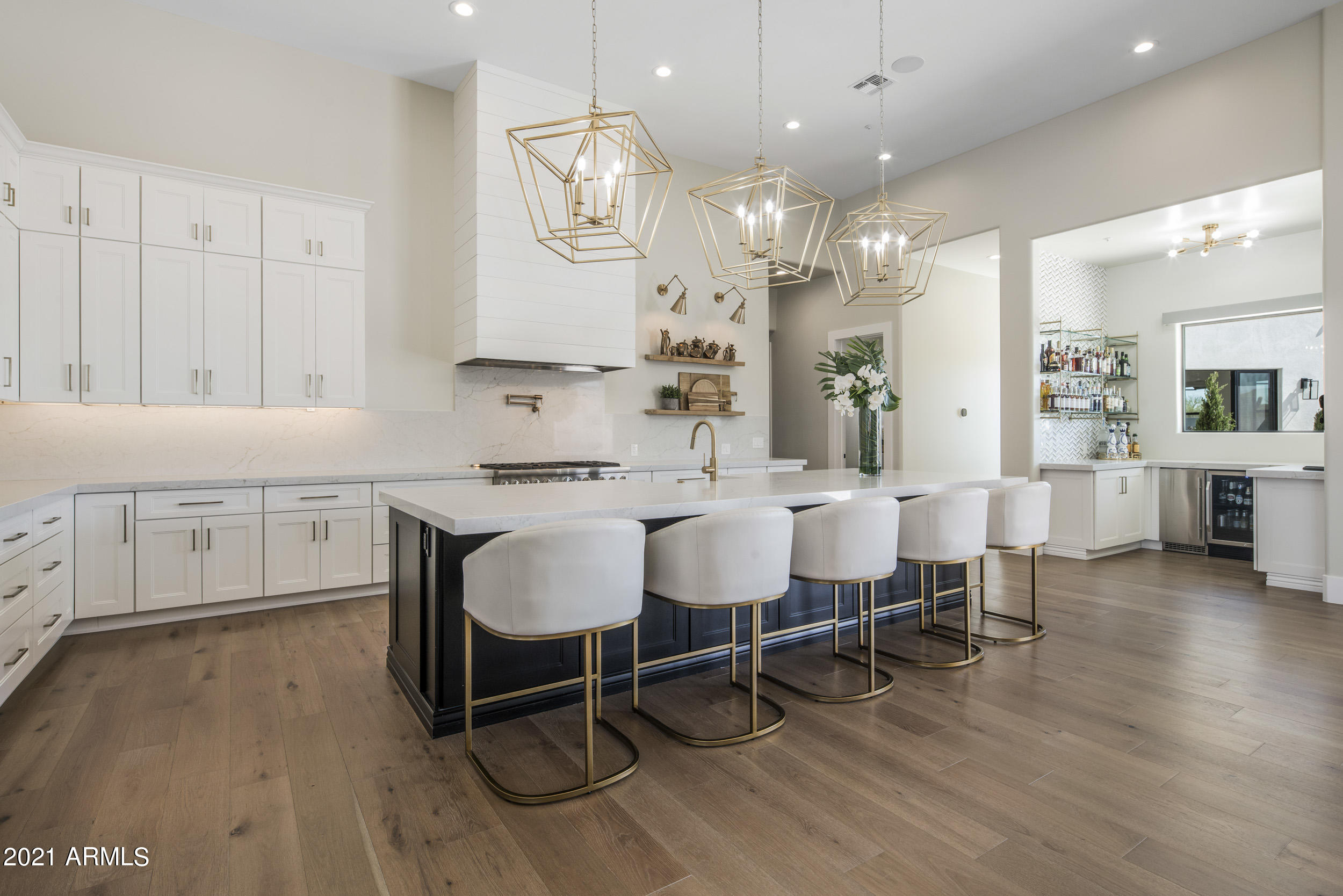 PINNACLE PEAK ESTATES - Residential