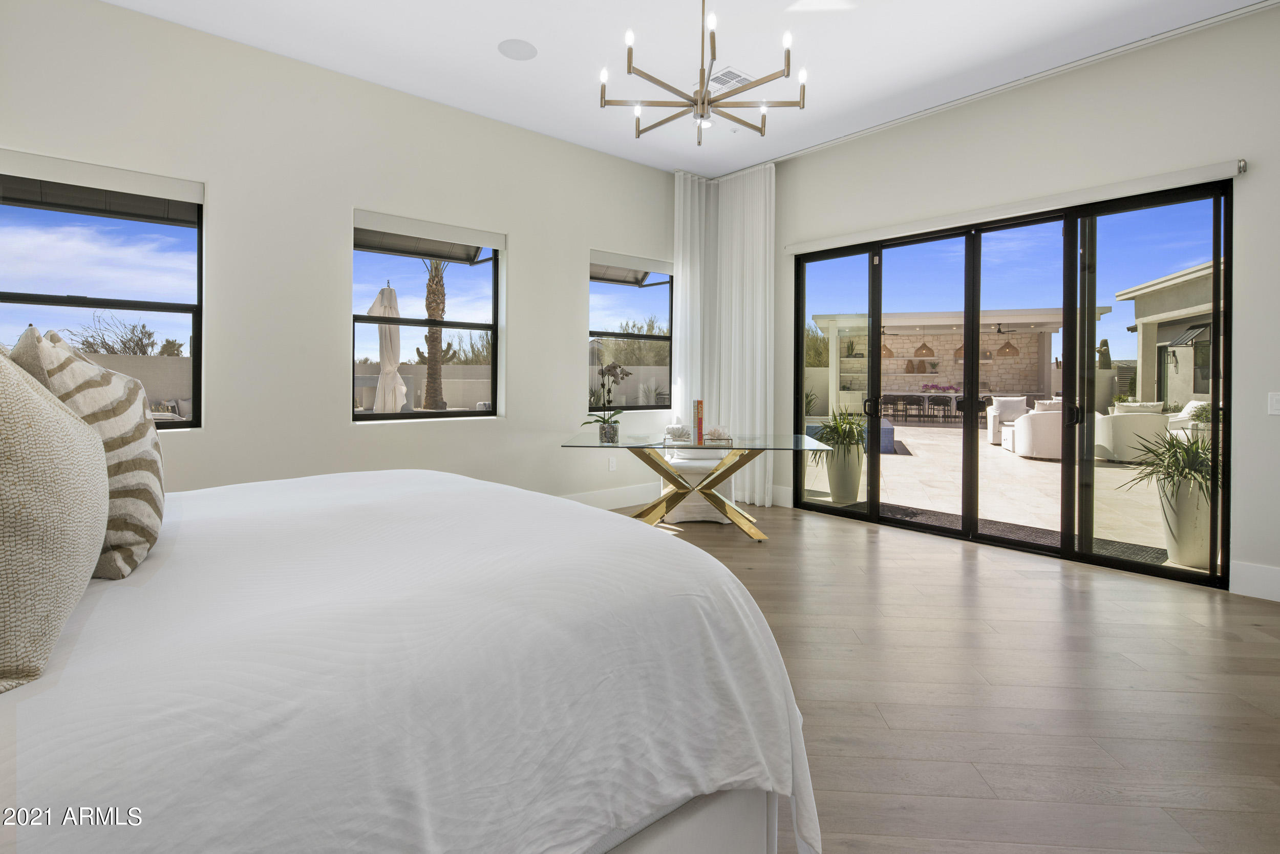 PINNACLE PEAK ESTATES - Residential