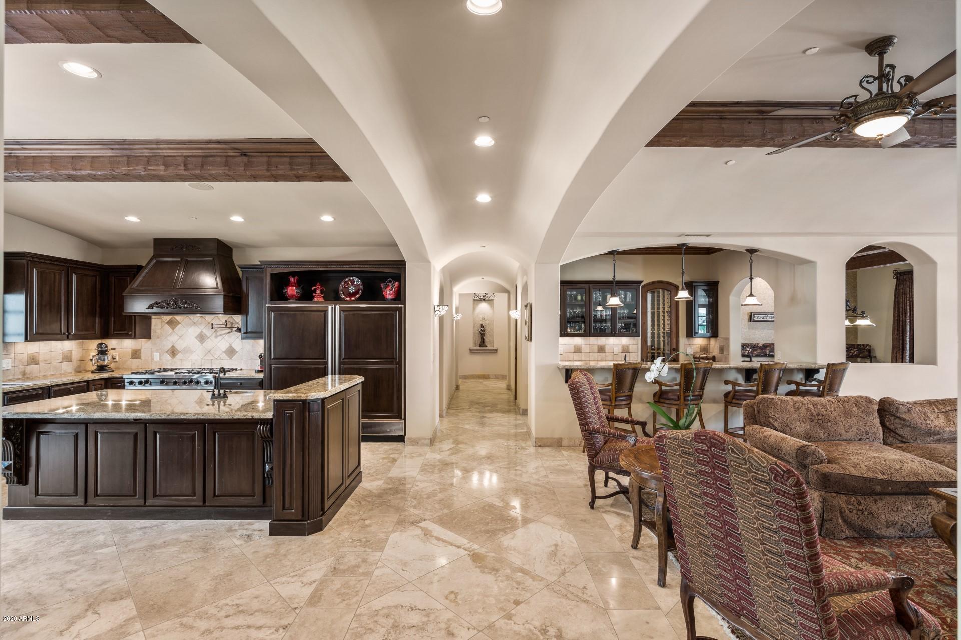 CAMELBACK COUNTRY CLUB ESTATES - Residential