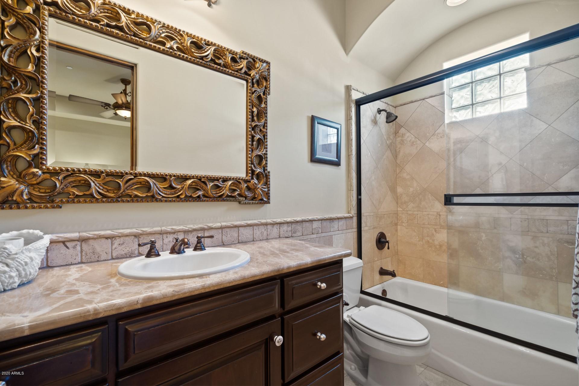 CAMELBACK COUNTRY CLUB ESTATES - Residential