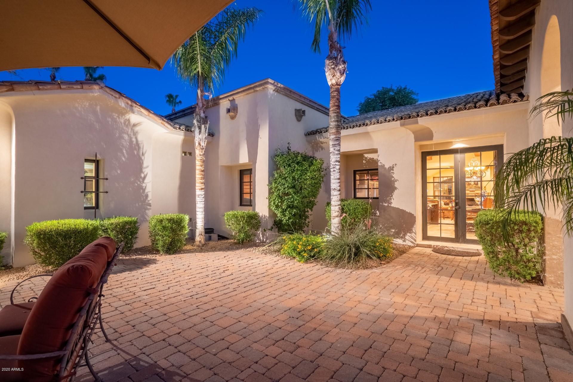 CAMELBACK COUNTRY CLUB ESTATES - Residential
