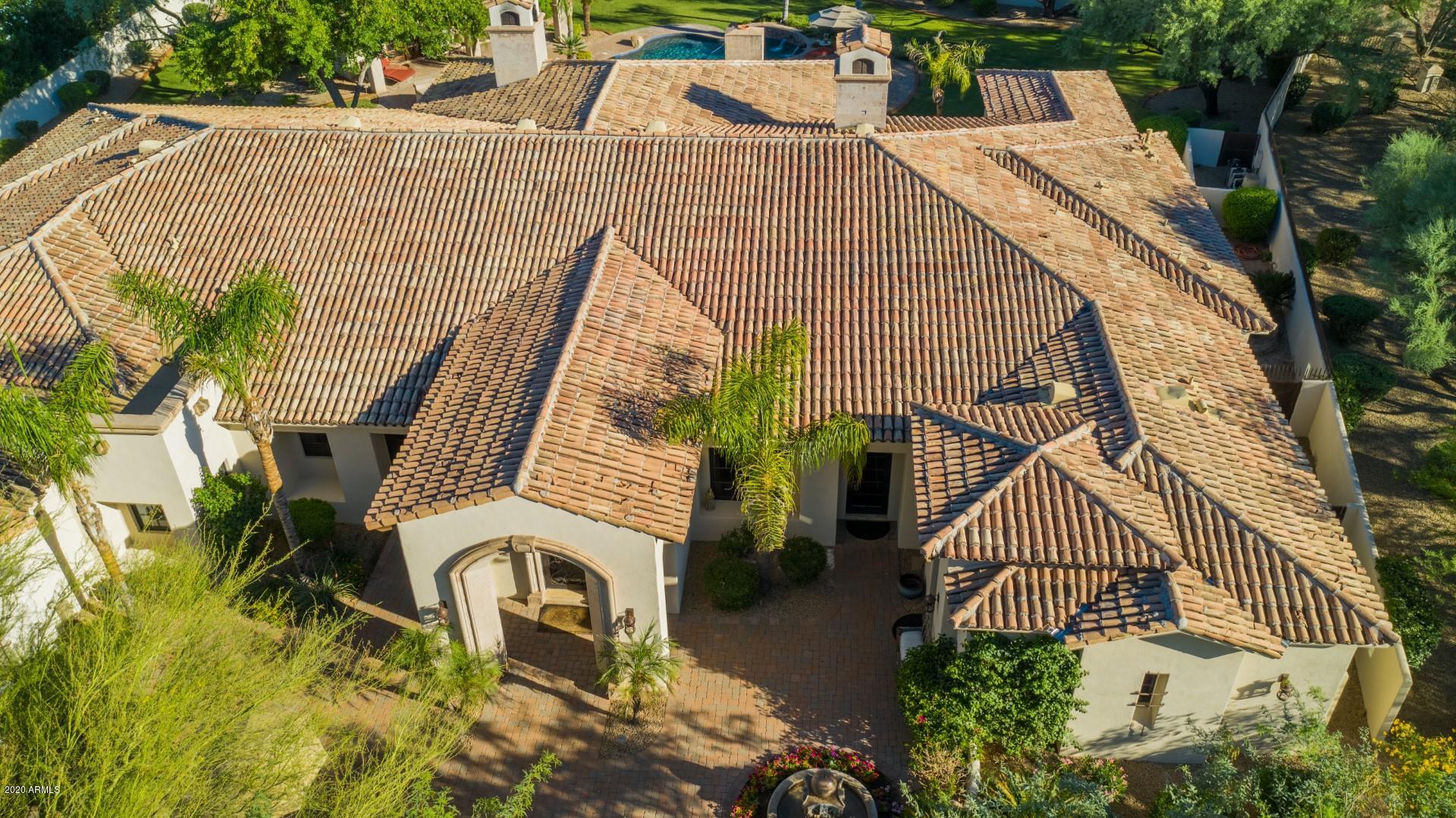 CAMELBACK COUNTRY CLUB ESTATES - Residential