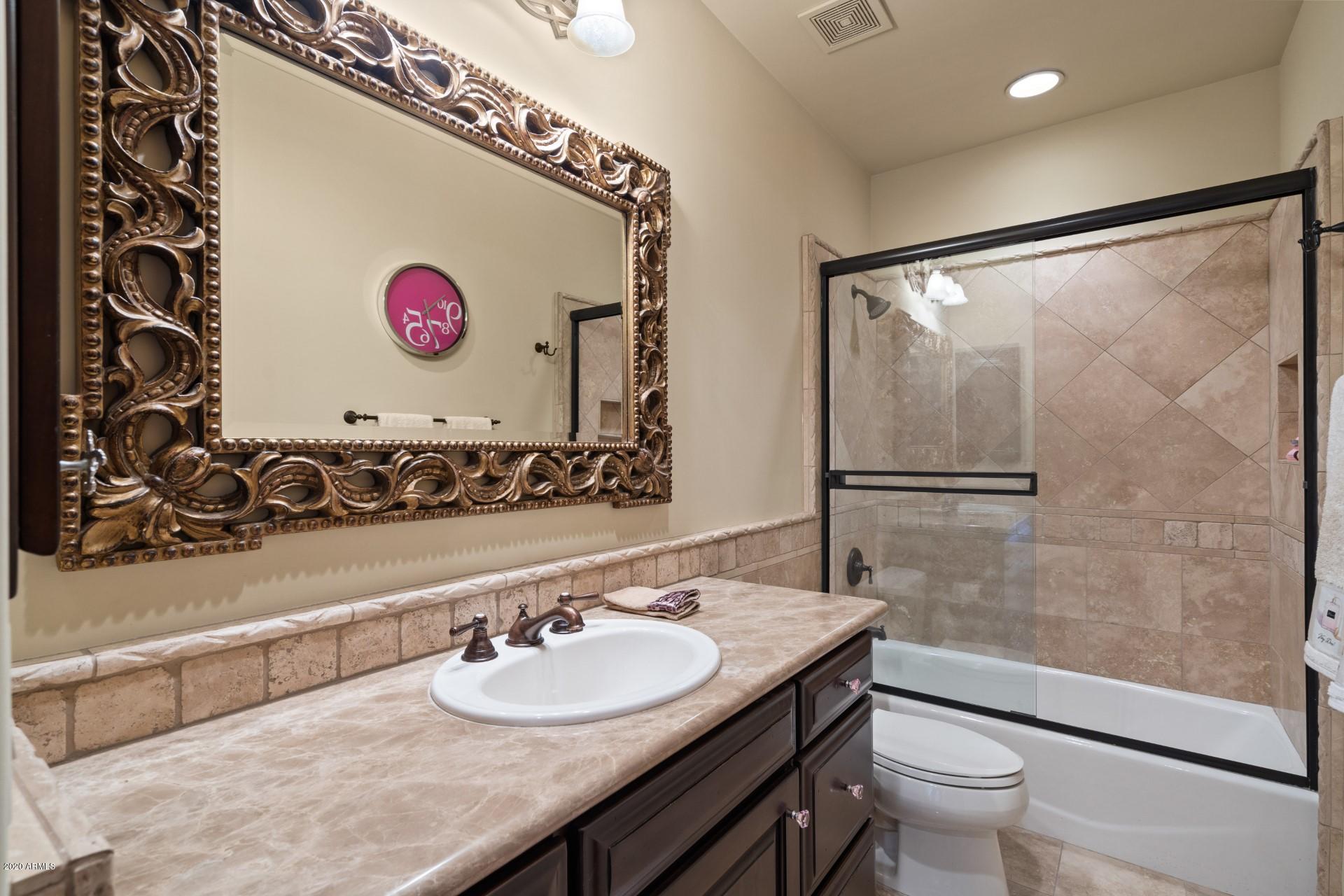 CAMELBACK COUNTRY CLUB ESTATES - Residential