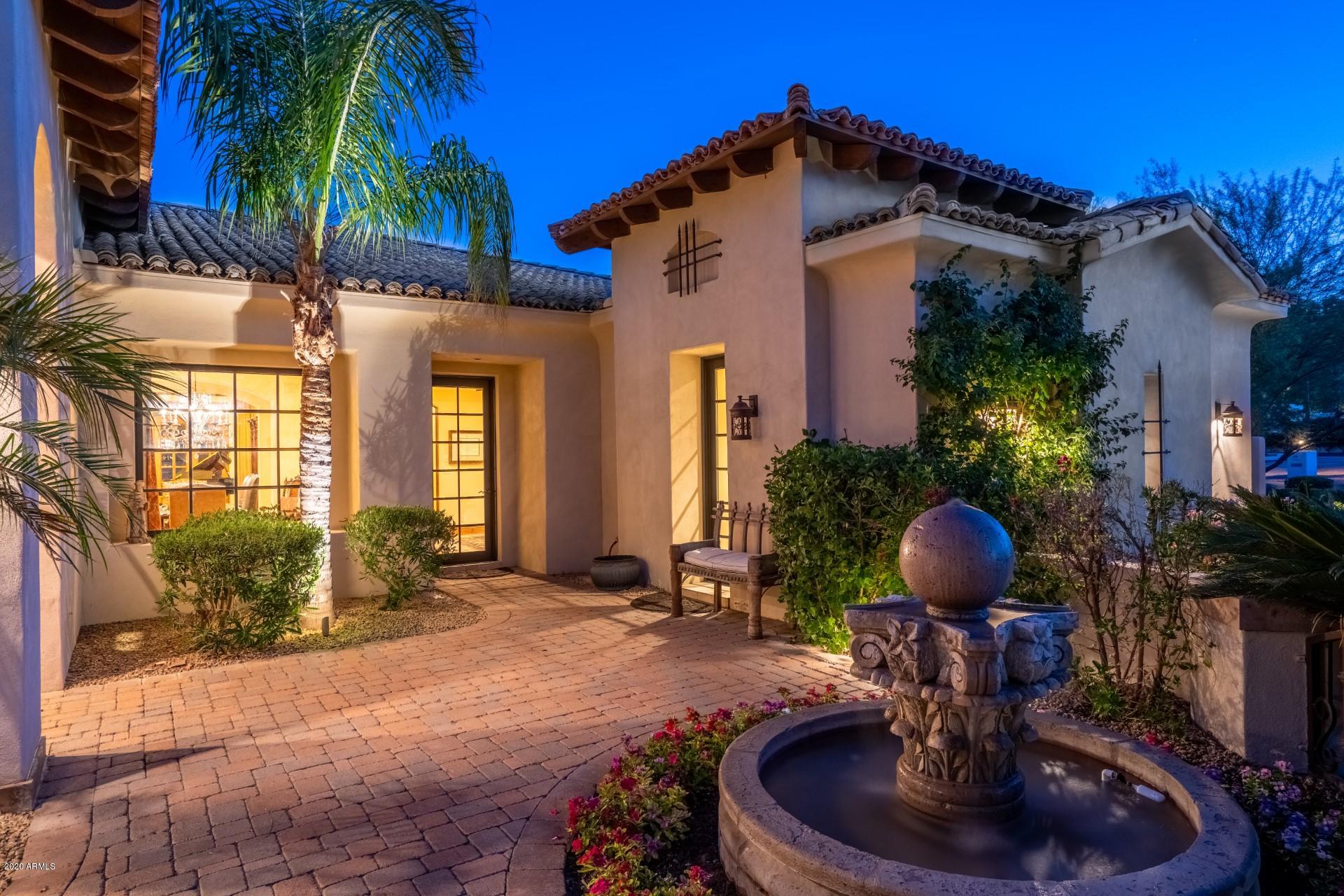 CAMELBACK COUNTRY CLUB ESTATES - Residential