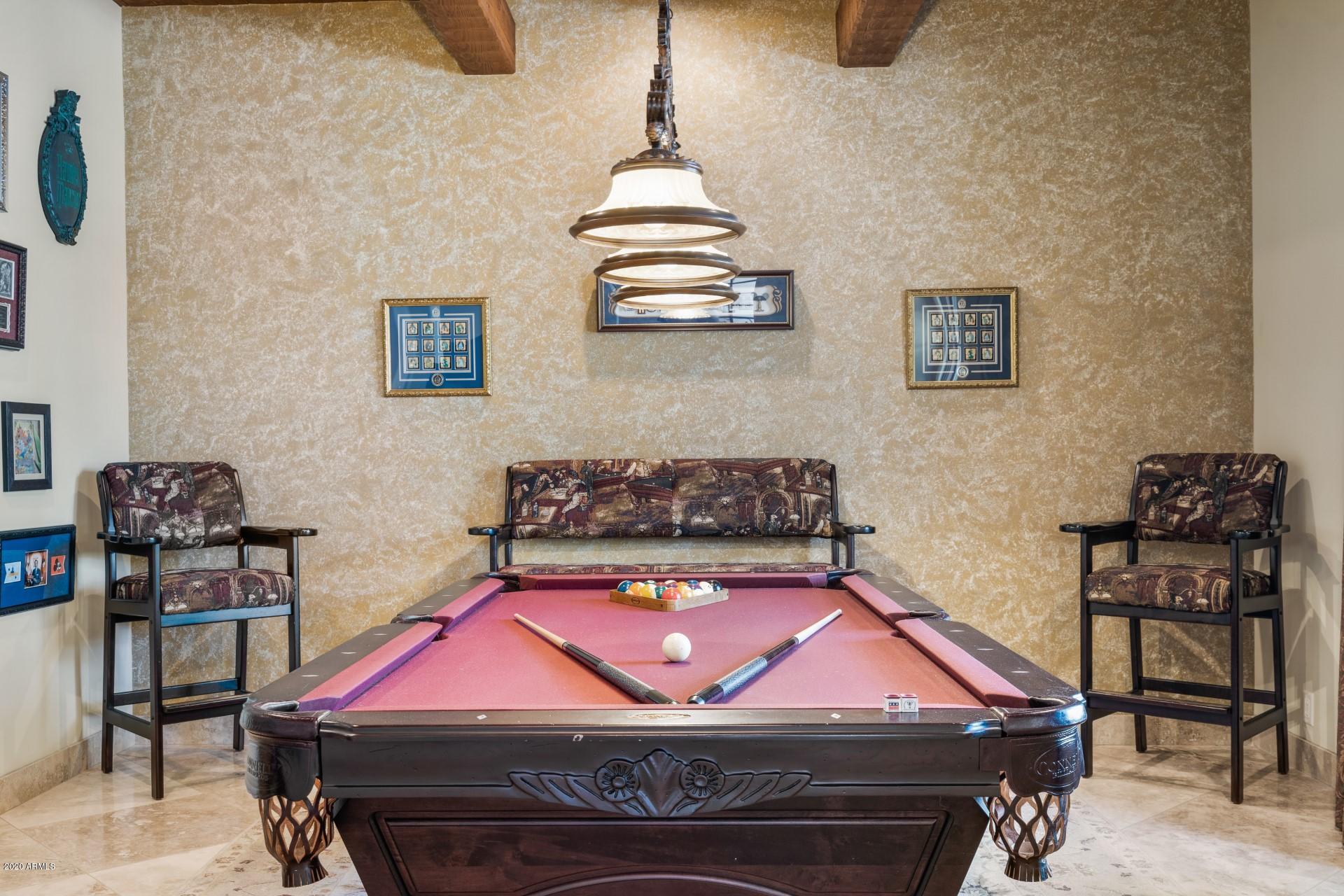 CAMELBACK COUNTRY CLUB ESTATES - Residential