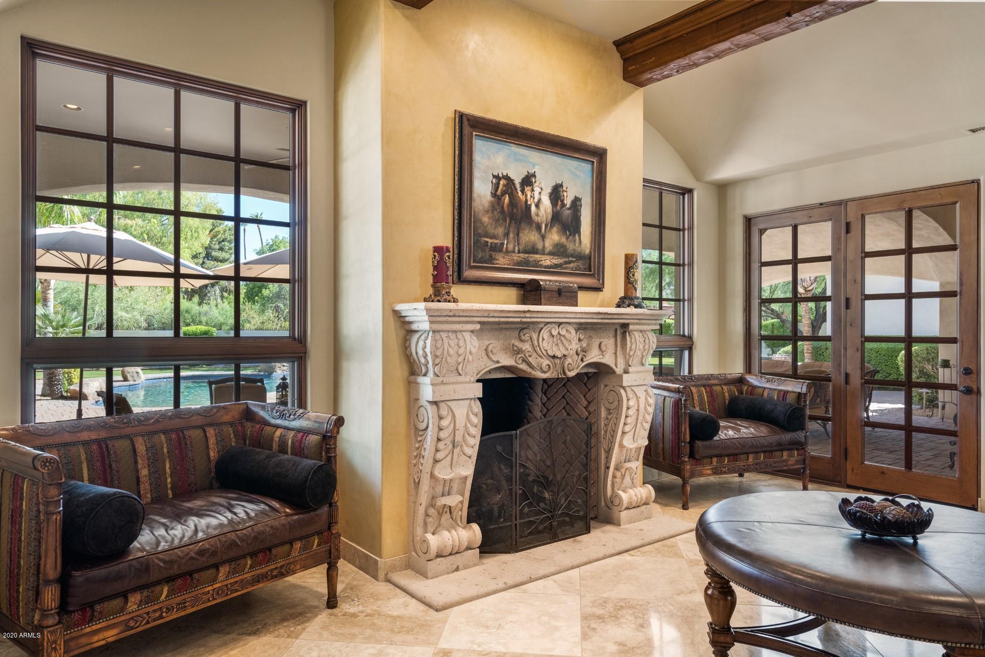 CAMELBACK COUNTRY CLUB ESTATES - Residential