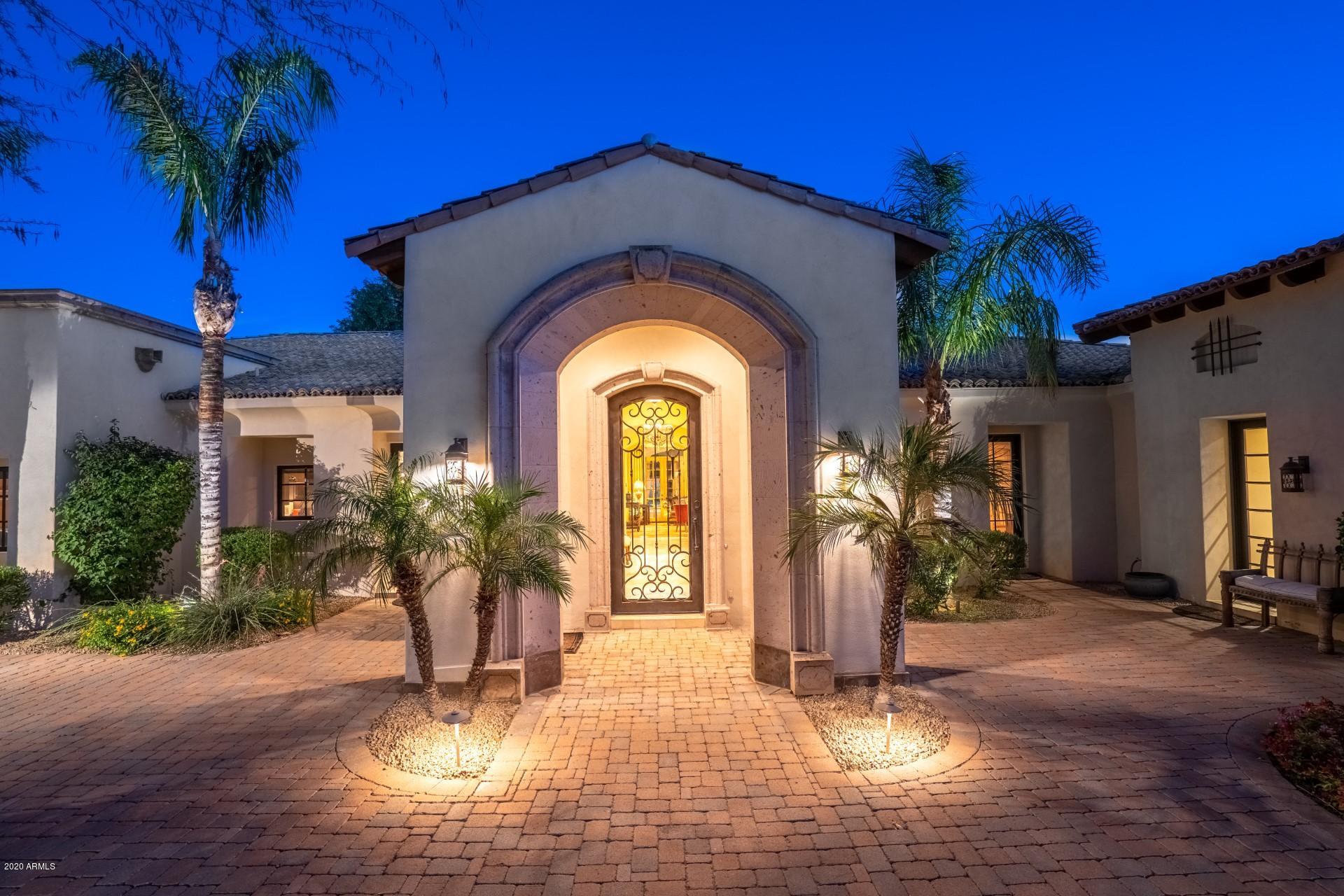 CAMELBACK COUNTRY CLUB ESTATES - Residential