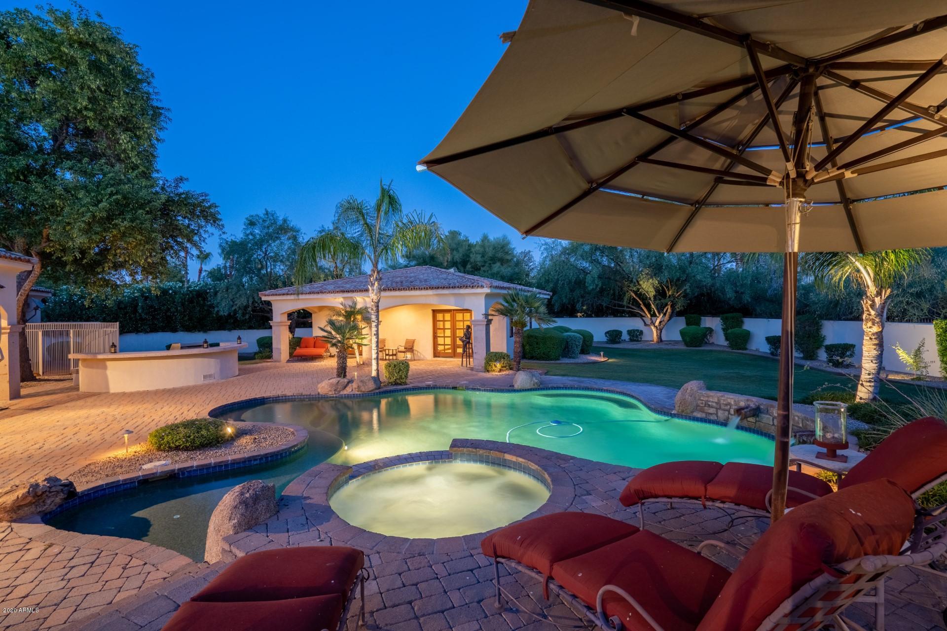 CAMELBACK COUNTRY CLUB ESTATES - Residential