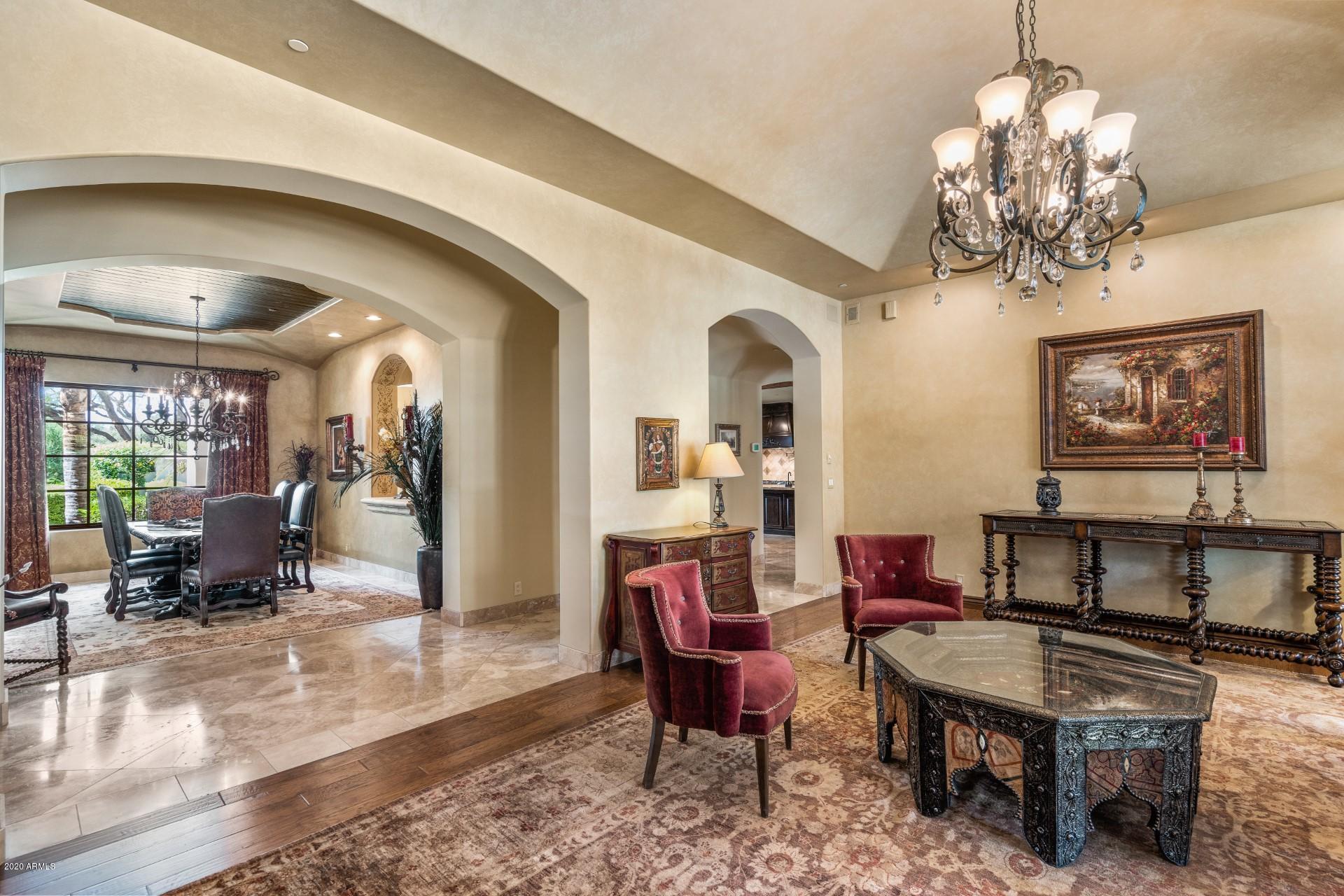 CAMELBACK COUNTRY CLUB ESTATES - Residential