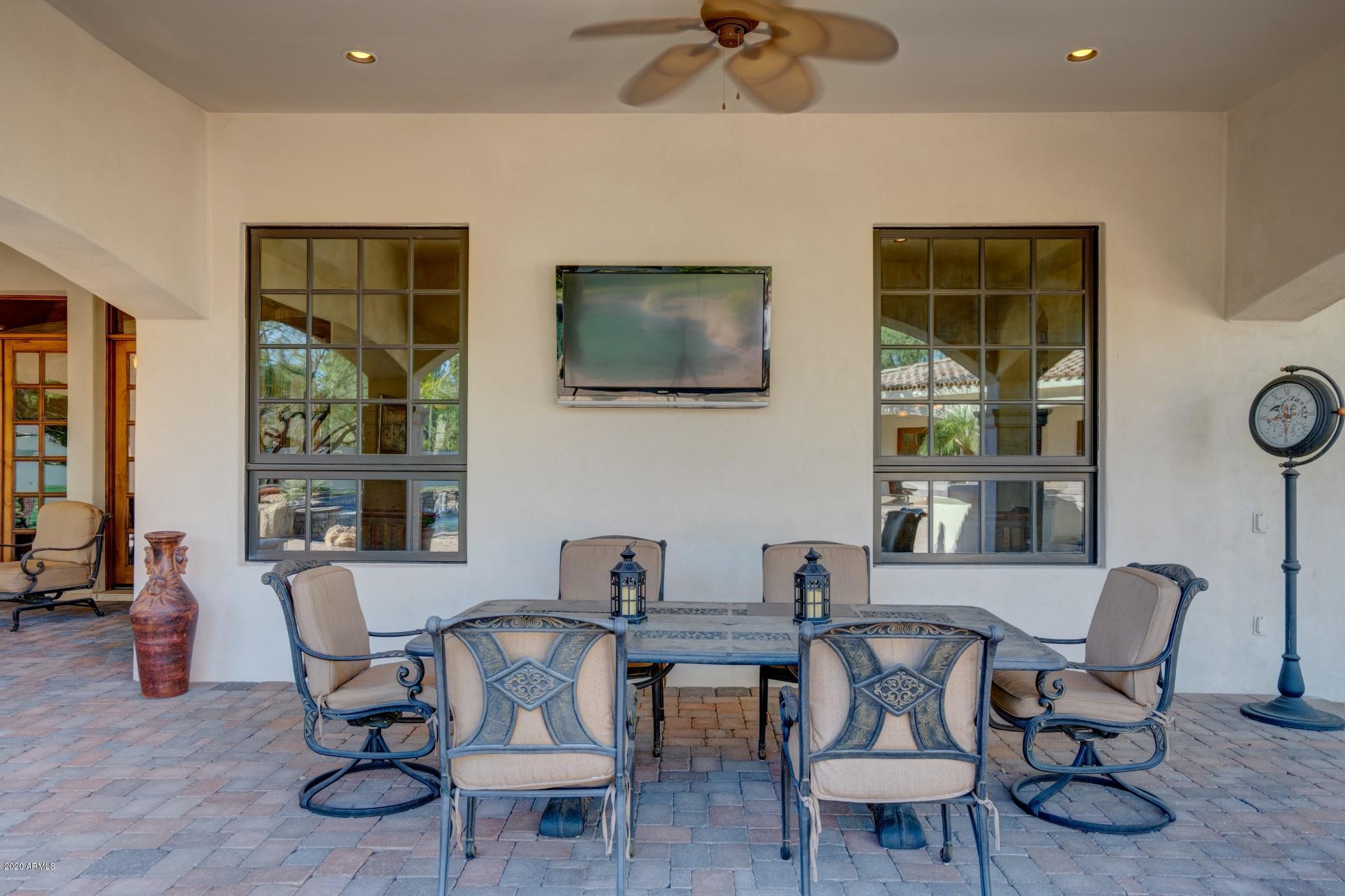 CAMELBACK COUNTRY CLUB ESTATES - Residential