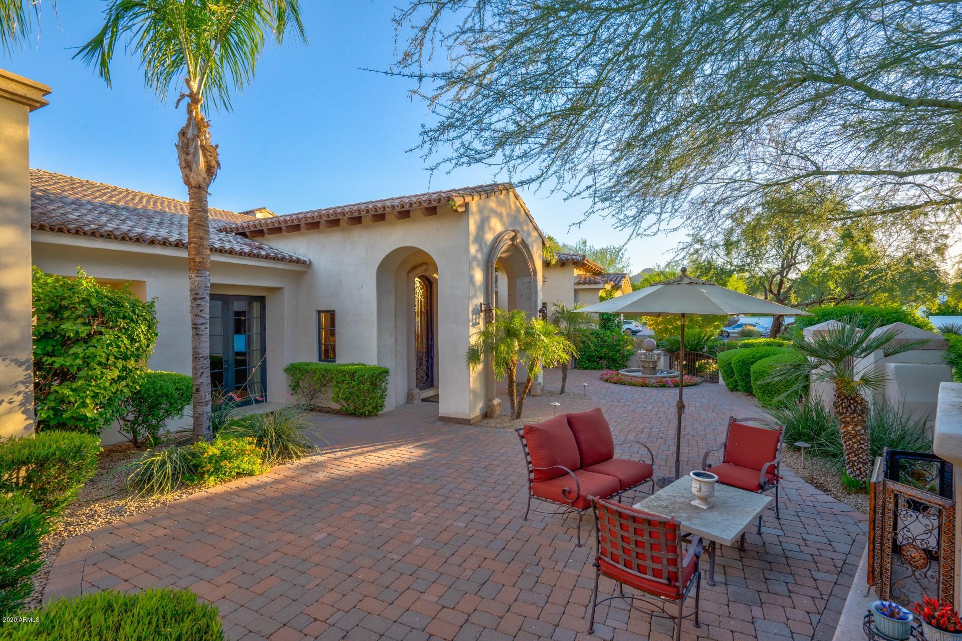 CAMELBACK COUNTRY CLUB ESTATES - Residential