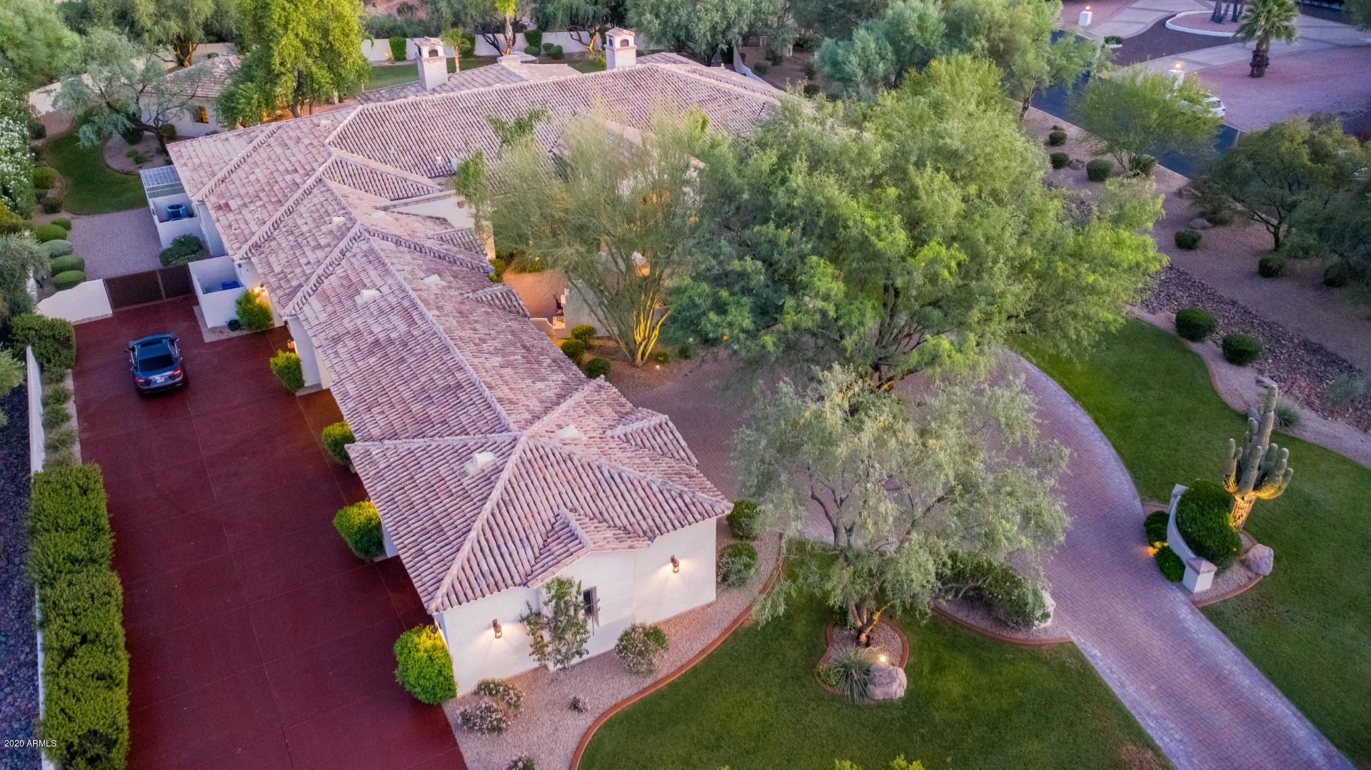 CAMELBACK COUNTRY CLUB ESTATES - Residential