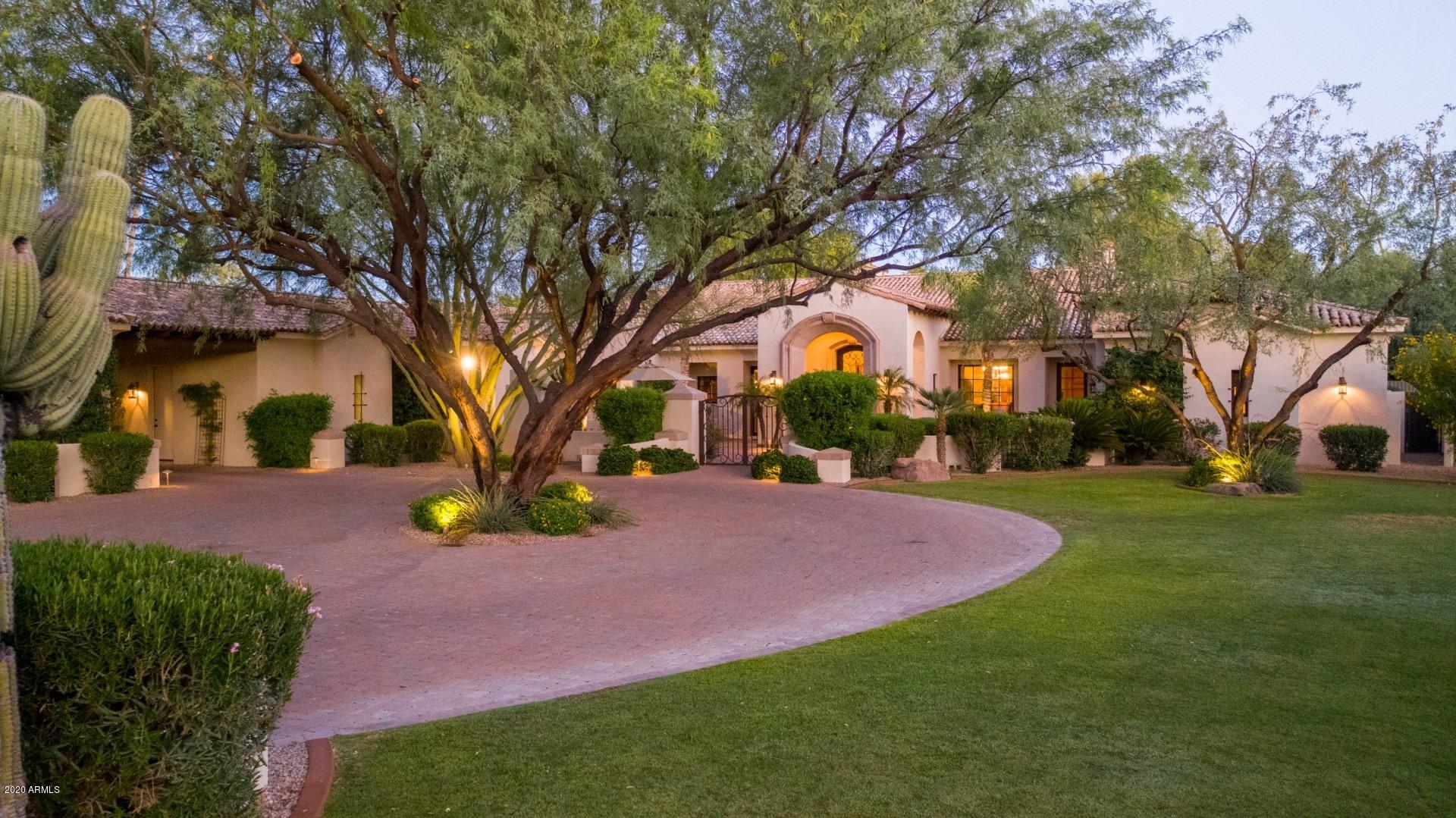 CAMELBACK COUNTRY CLUB ESTATES - Residential