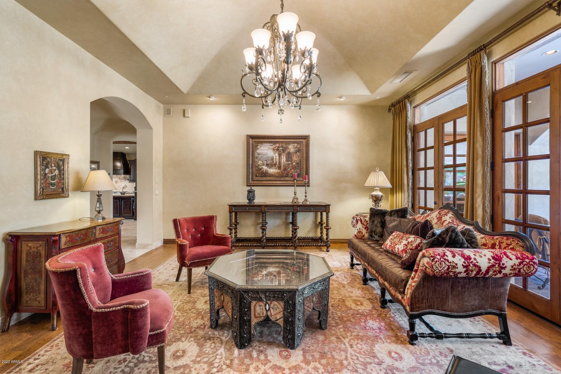 CAMELBACK COUNTRY CLUB ESTATES - Residential