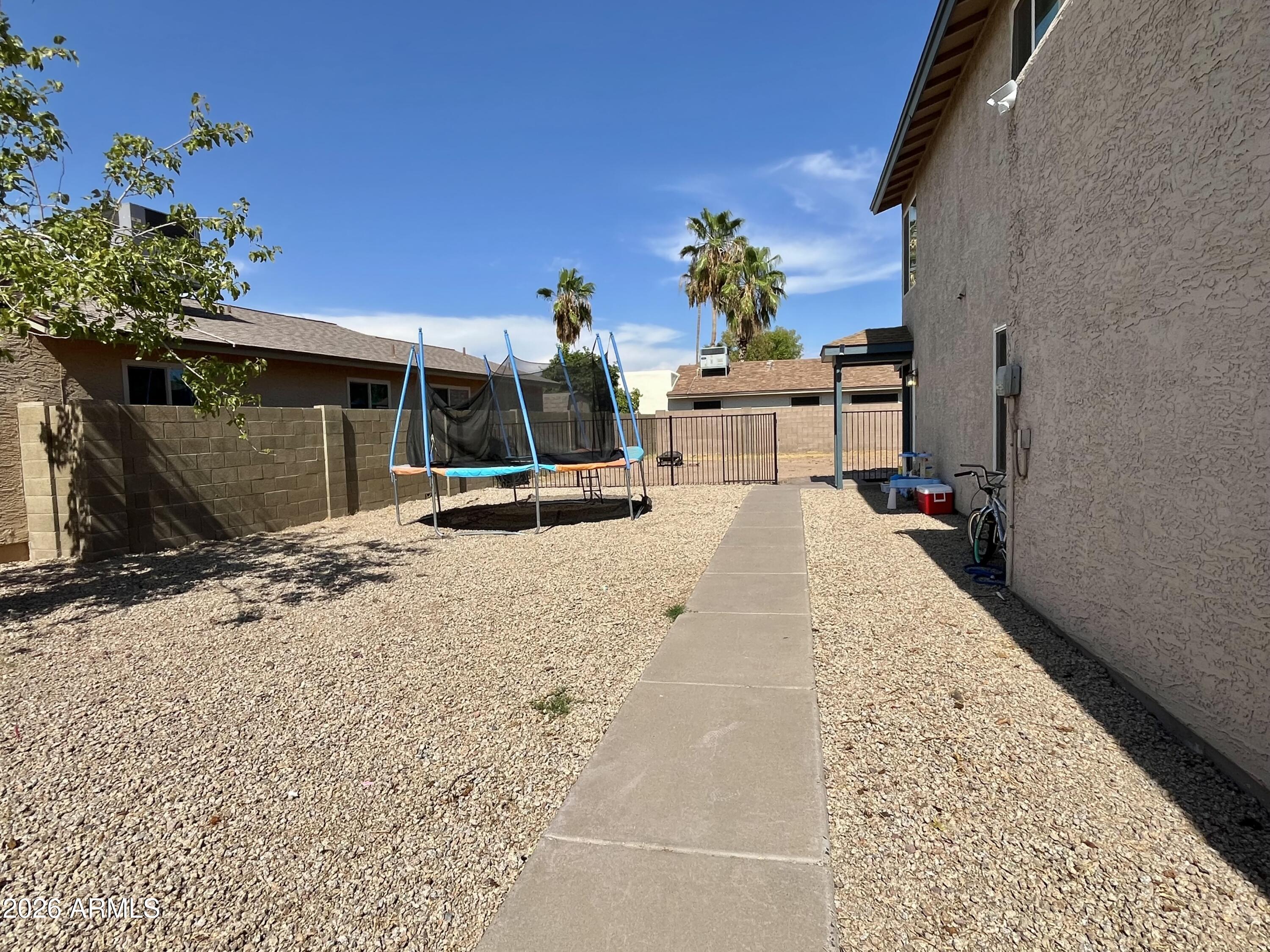 OVERLAND HILLS AMD - Residential