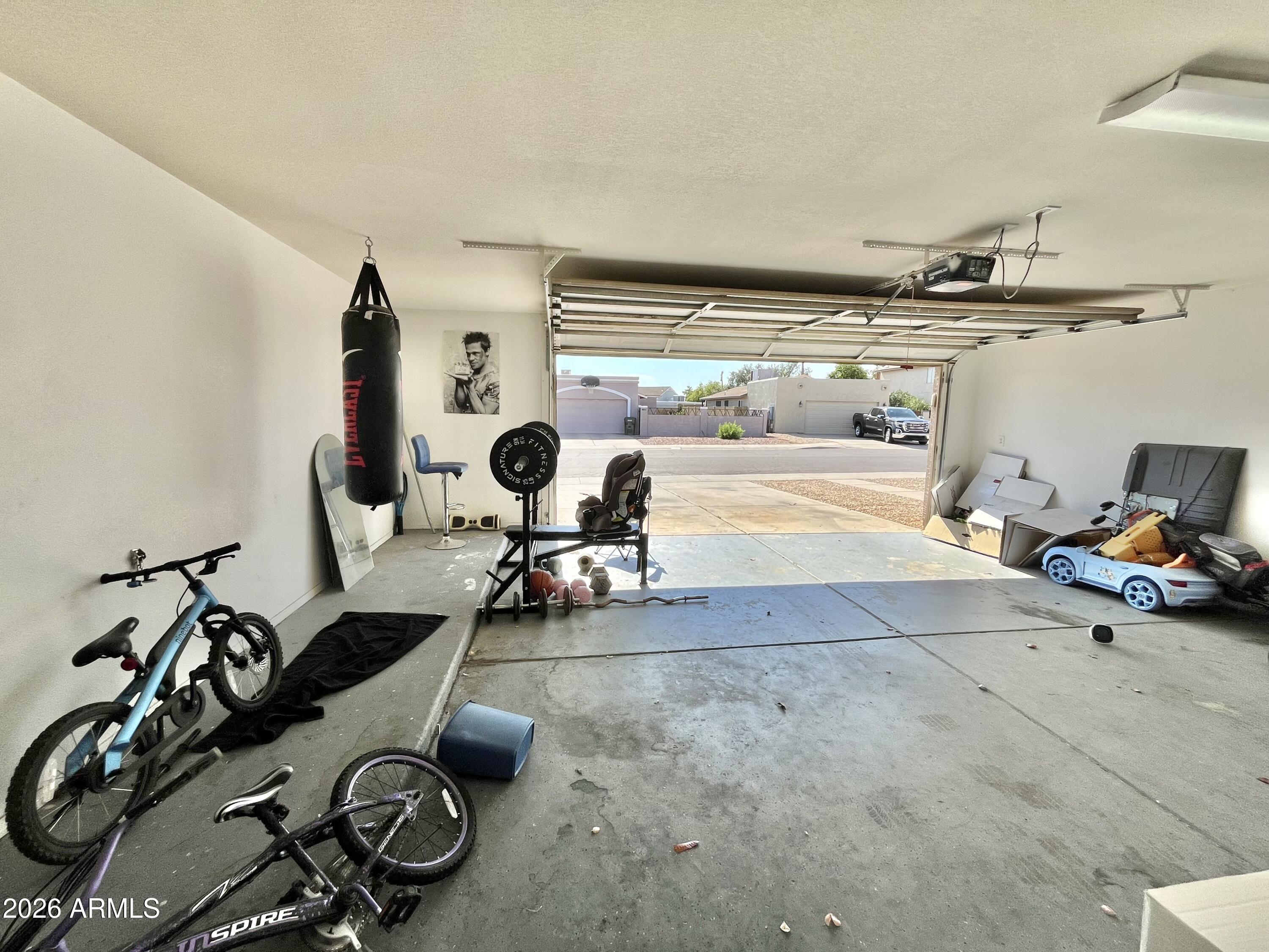 OVERLAND HILLS AMD - Residential