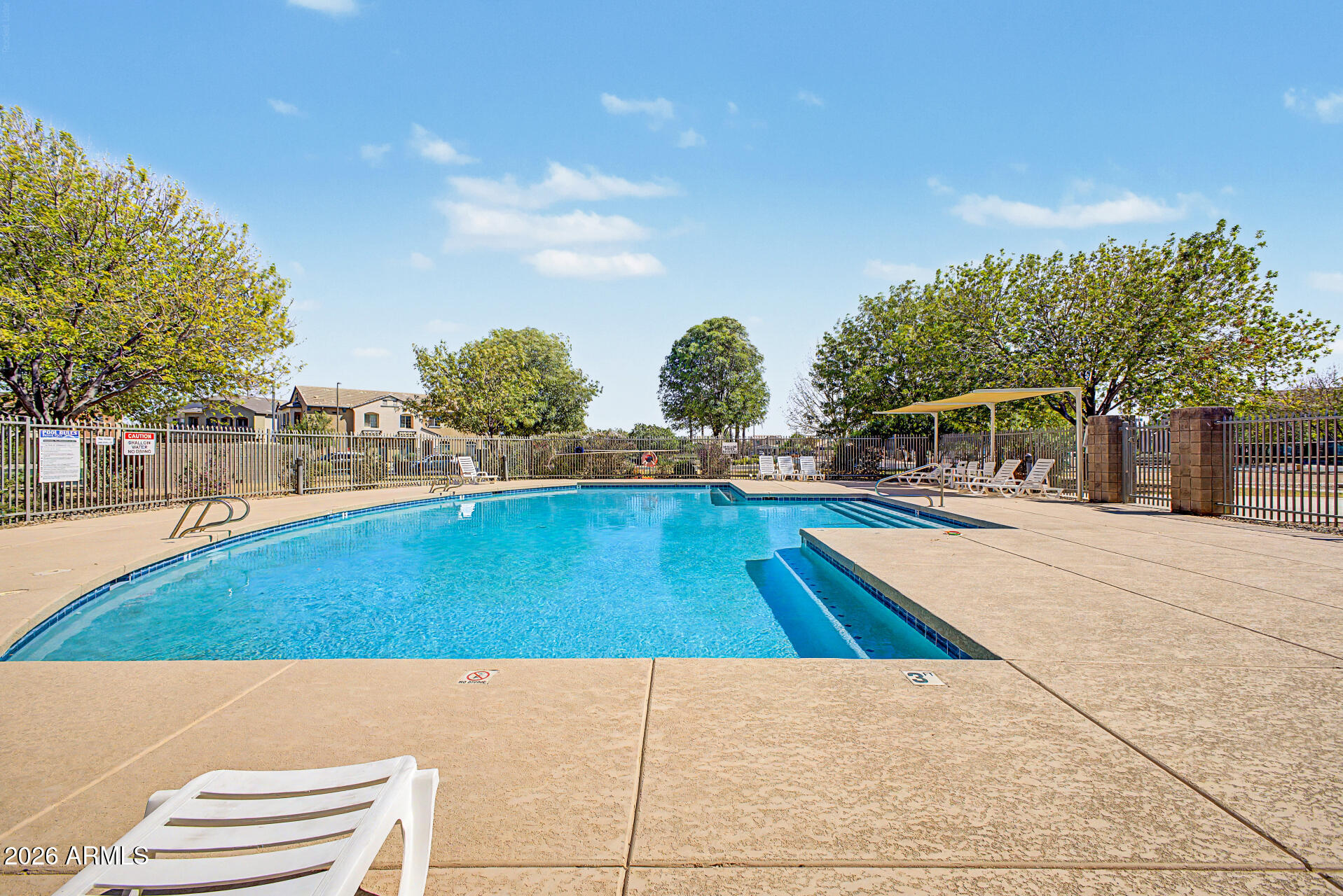 CANYON TRAILS COURTHOMES CONDOMINIUM - Residential