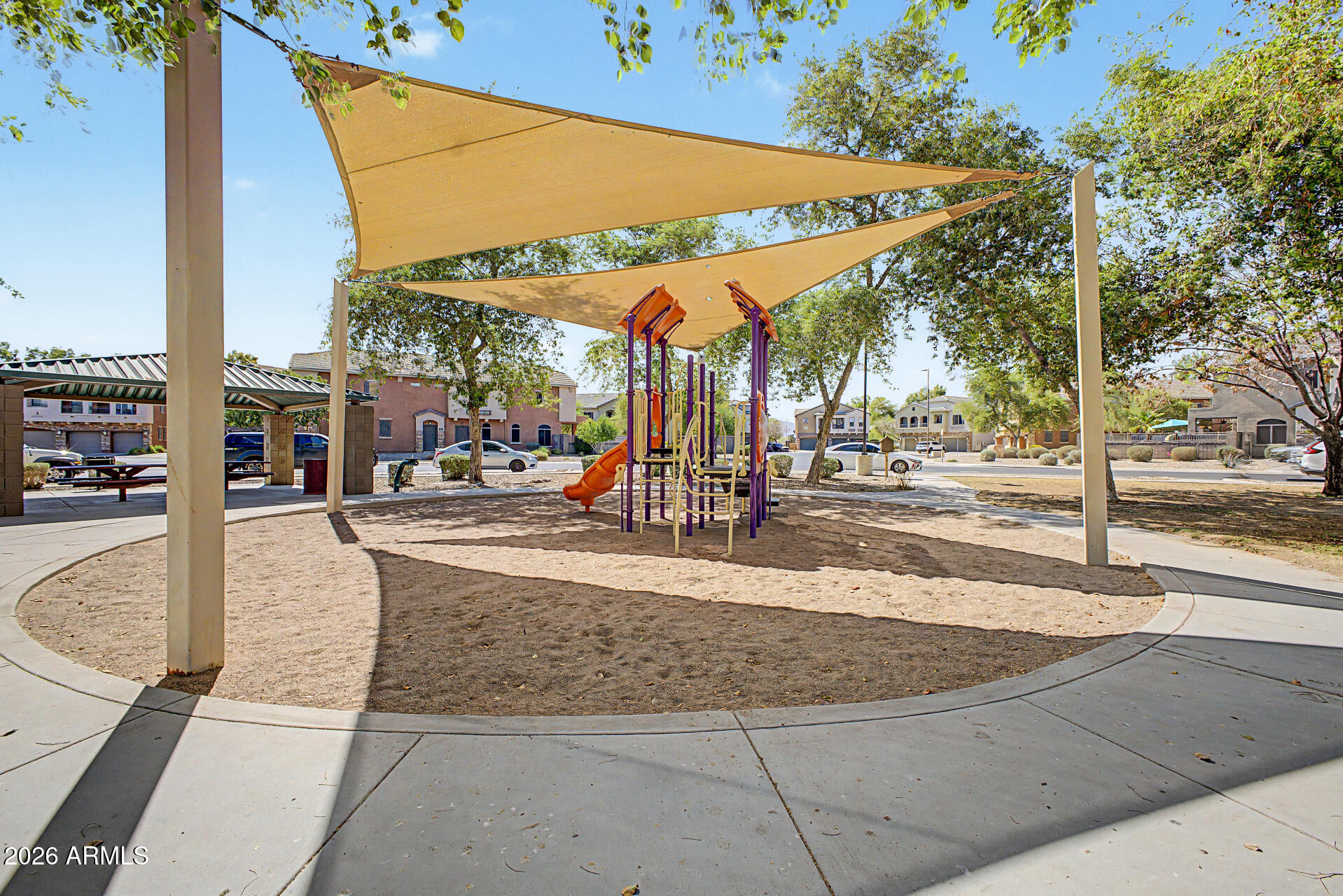 CANYON TRAILS COURTHOMES CONDOMINIUM - Residential