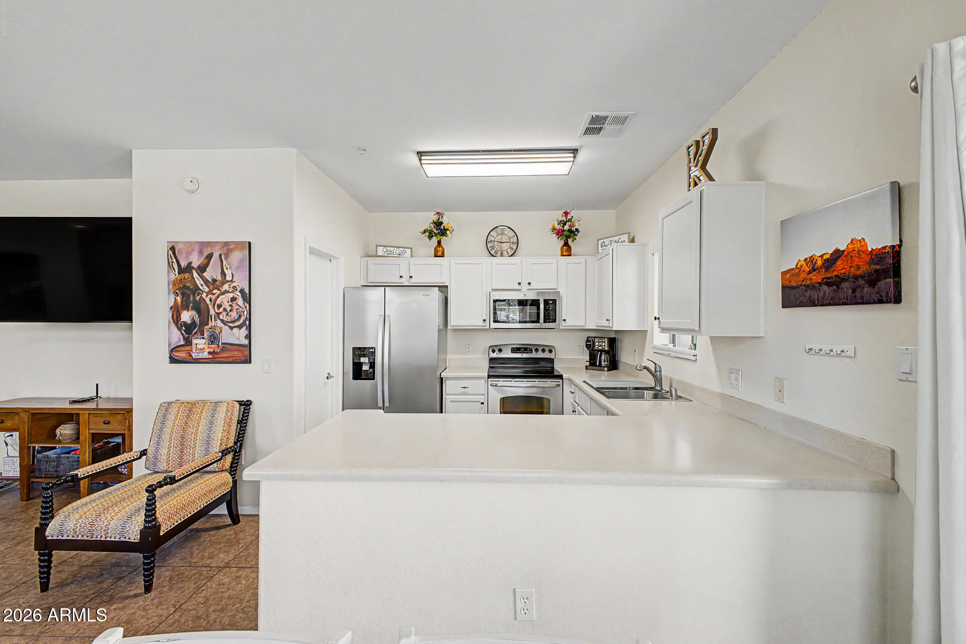 CANYON TRAILS COURTHOMES CONDOMINIUM - Residential
