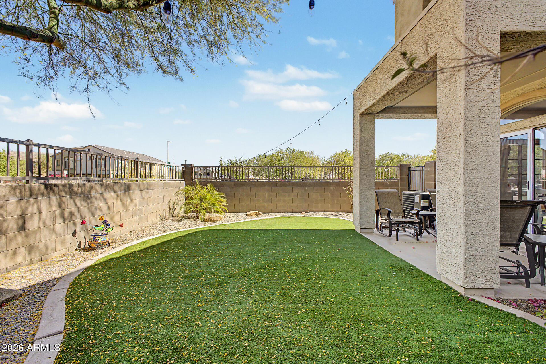 CANYON TRAILS COURTHOMES CONDOMINIUM - Residential