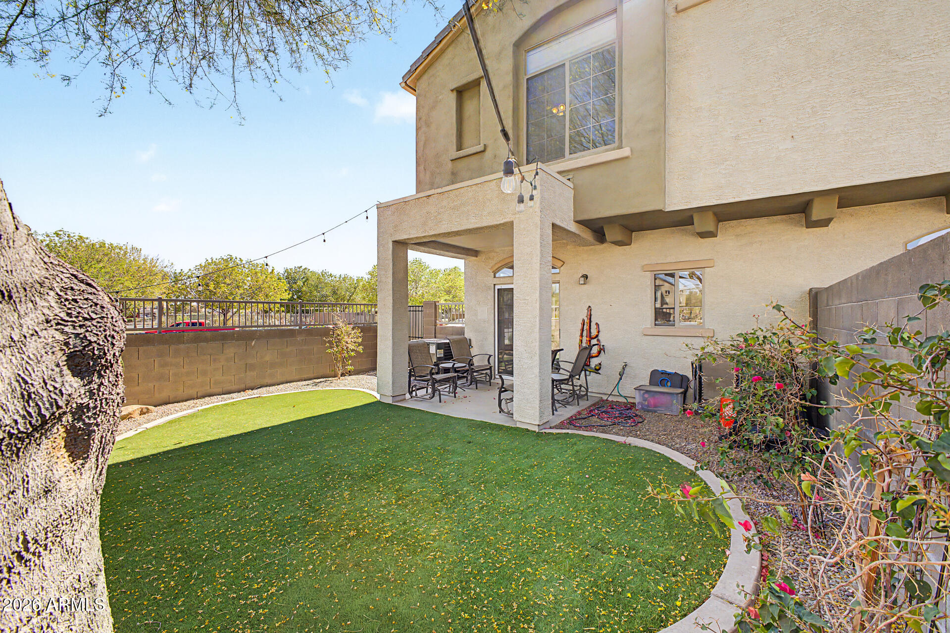 CANYON TRAILS COURTHOMES CONDOMINIUM - Residential
