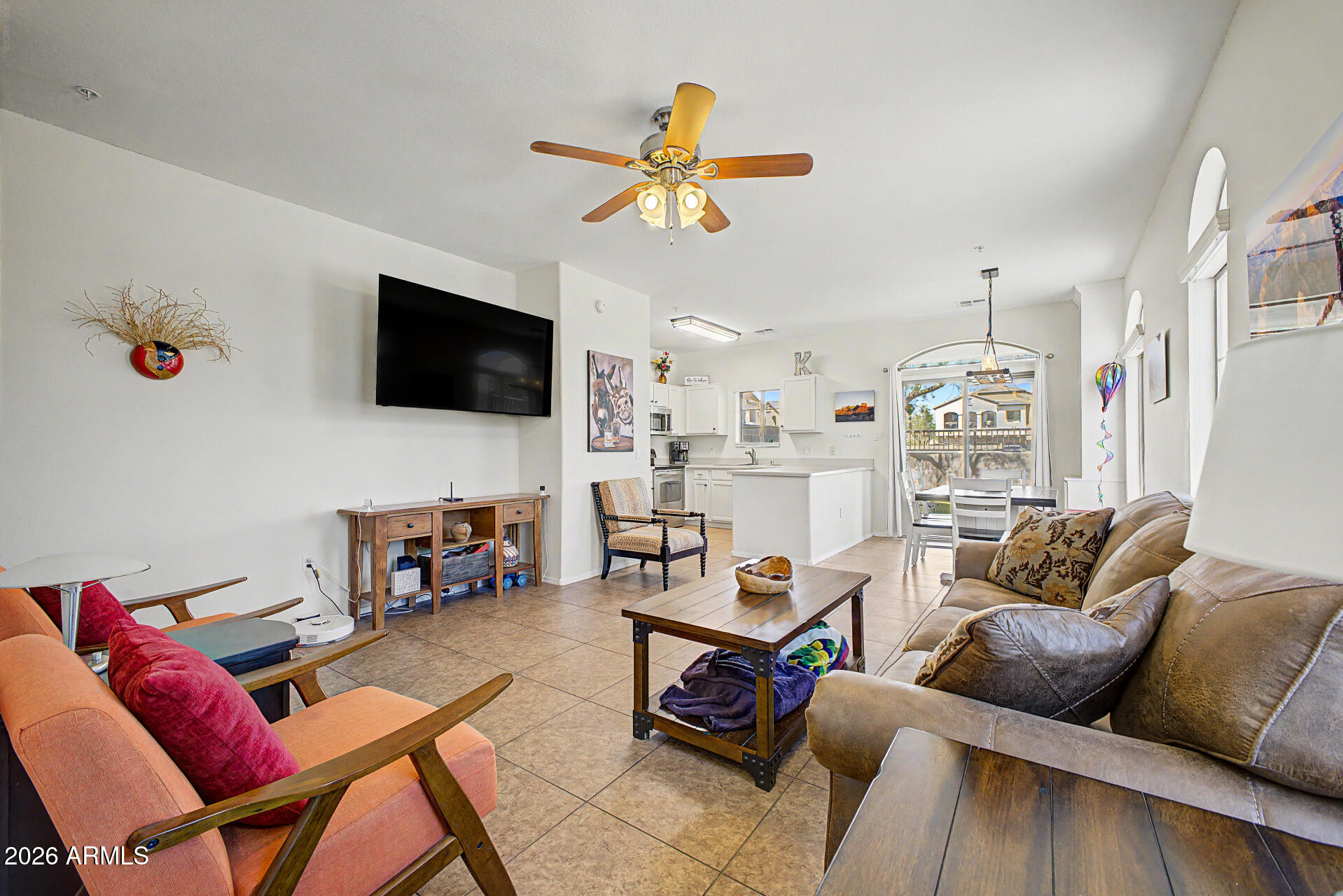 CANYON TRAILS COURTHOMES CONDOMINIUM - Residential