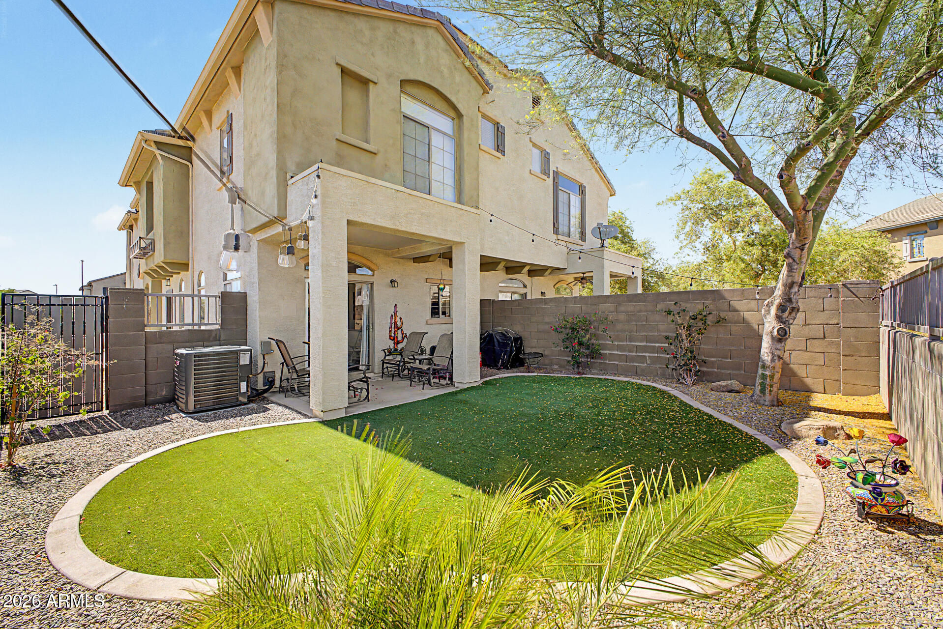 CANYON TRAILS COURTHOMES CONDOMINIUM - Residential