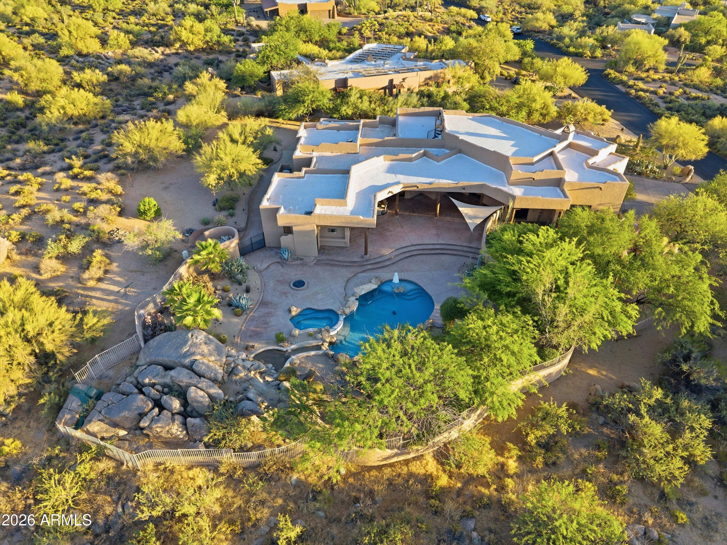 CAREFREE HILLS - Residential