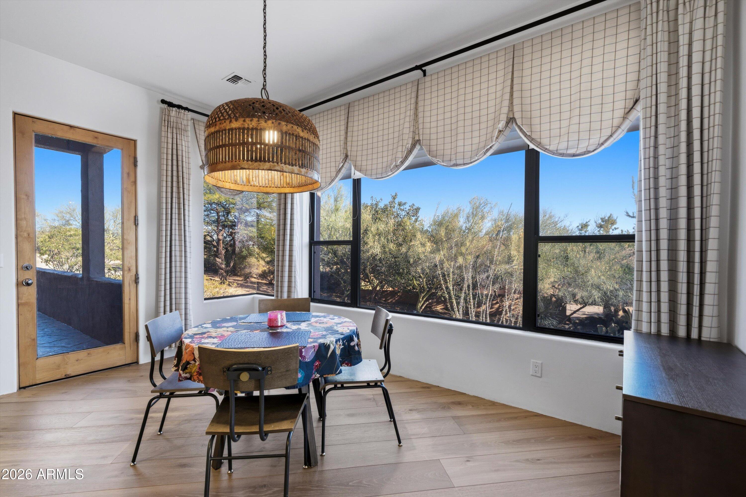 CAREFREE HILLS - Residential