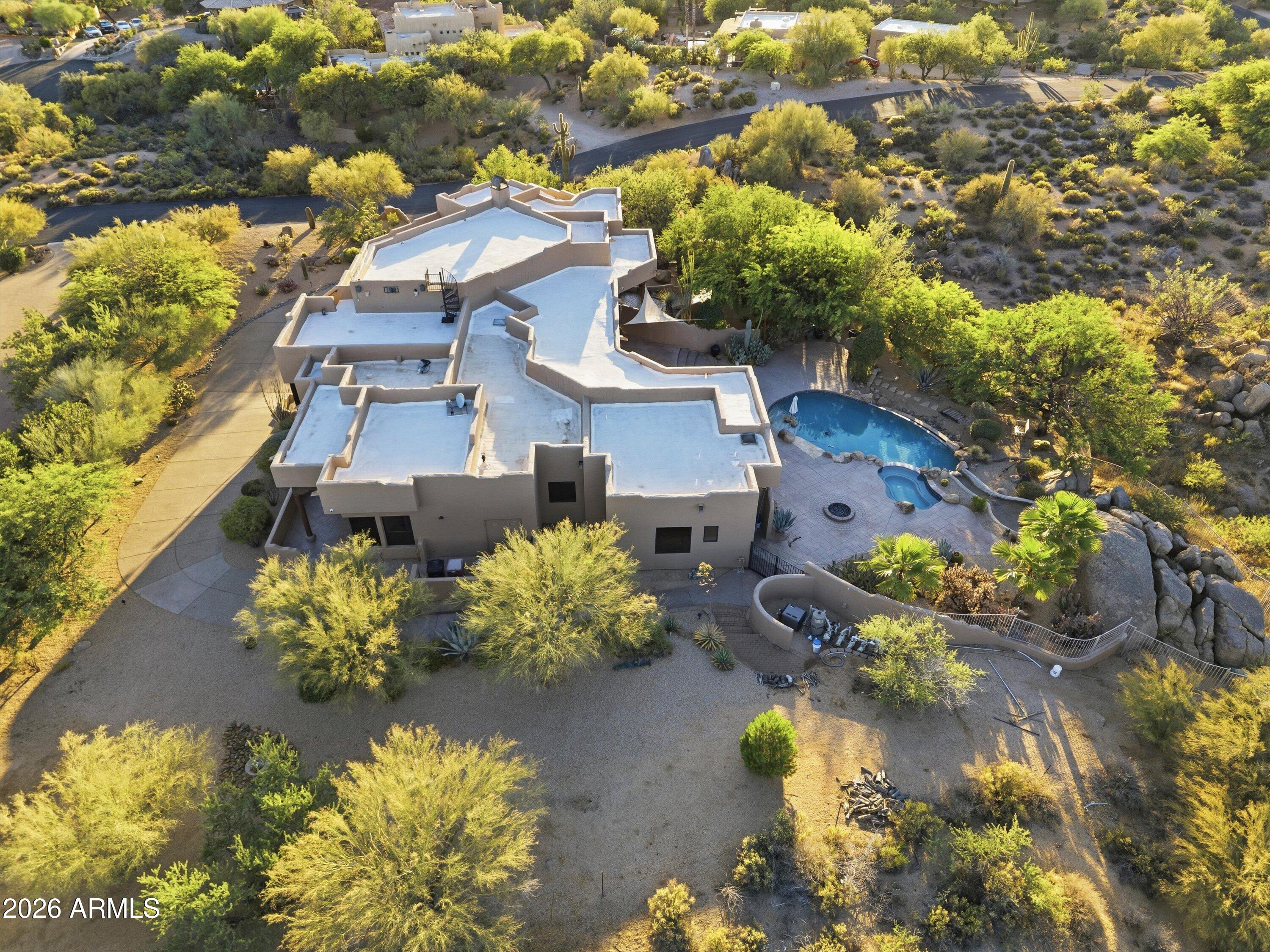 CAREFREE HILLS - Residential