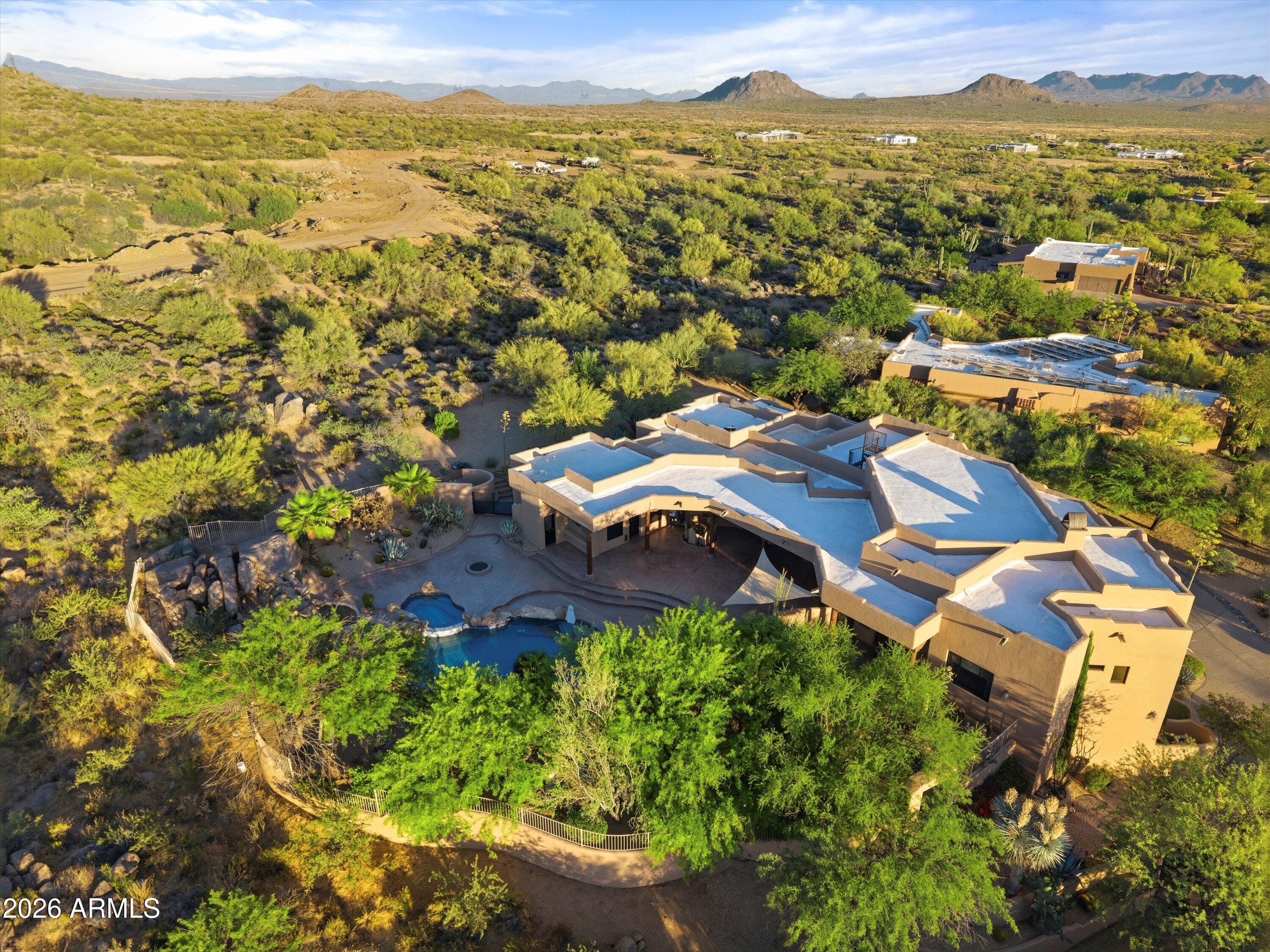 CAREFREE HILLS - Residential