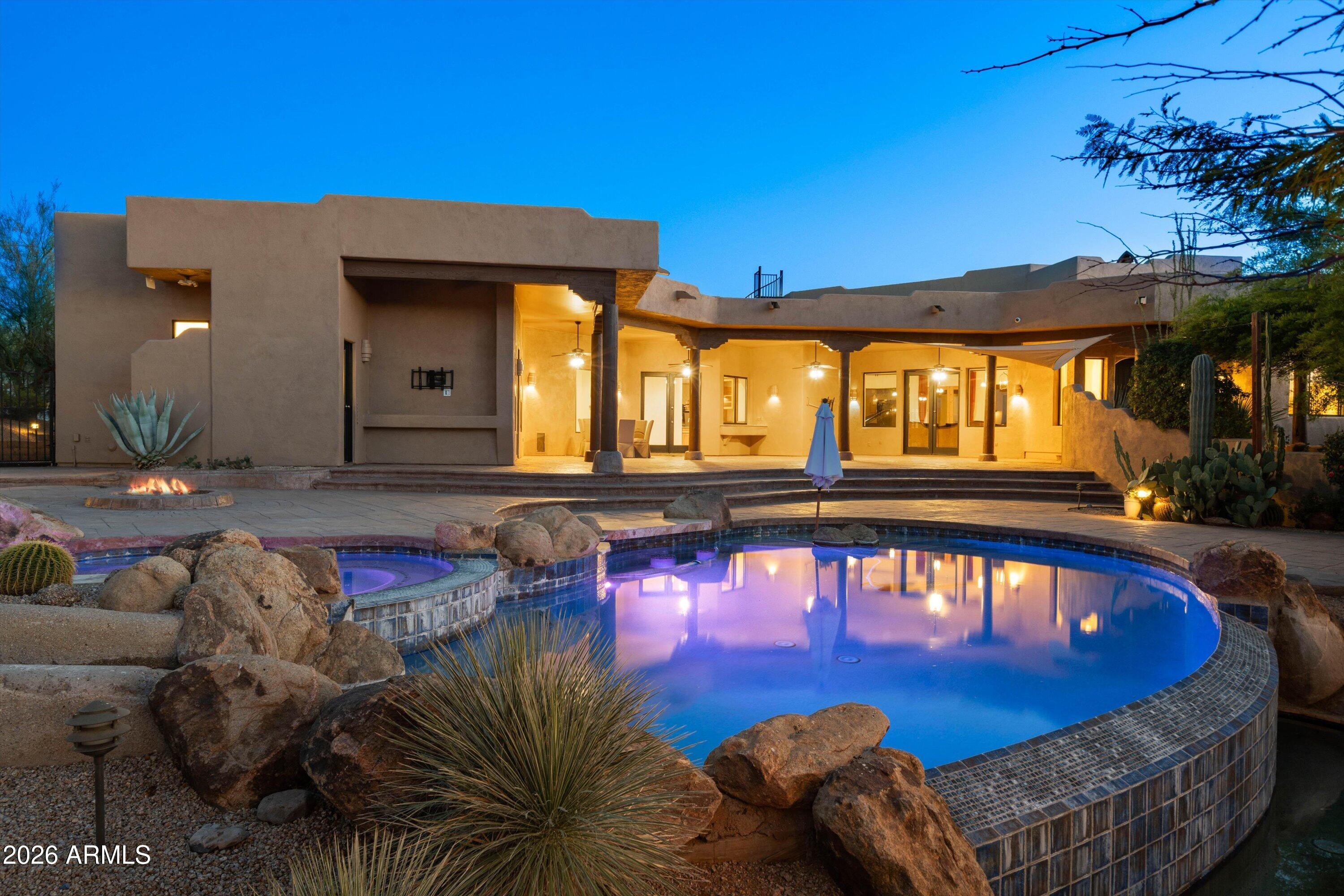 CAREFREE HILLS - Residential