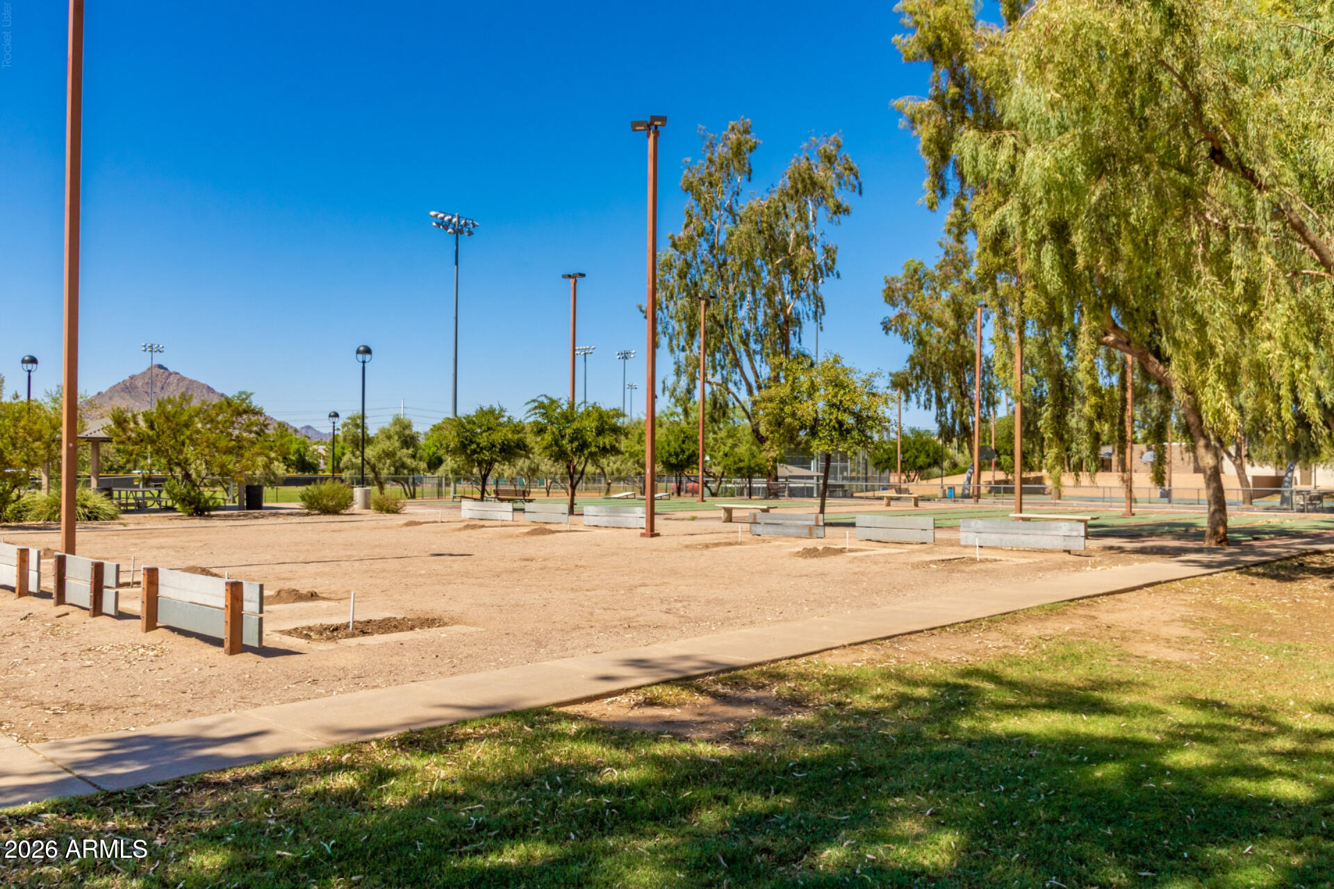 SCOTTSDALE PARK PLACE CONDOMINIUM - Residential