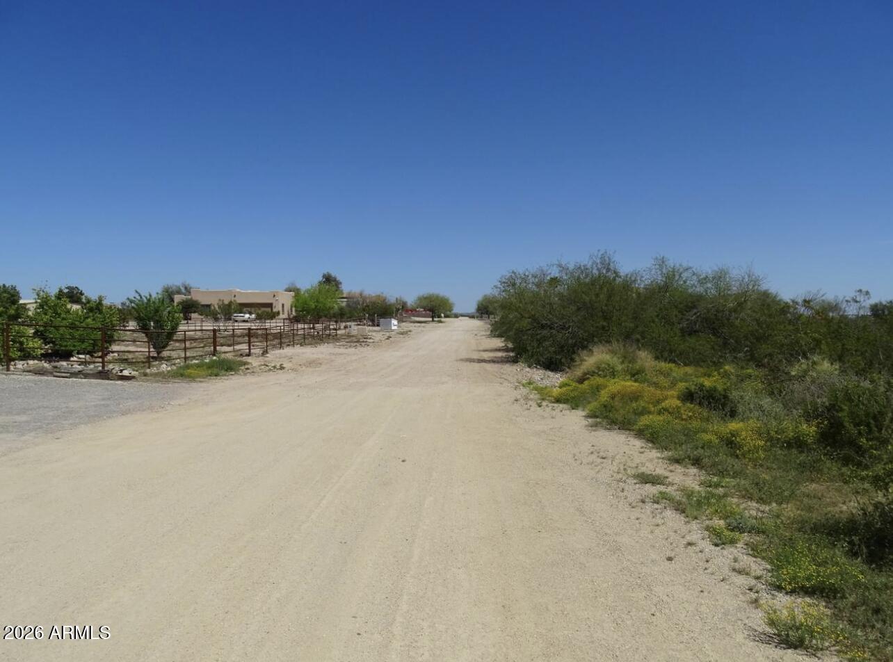 Metes & Bounds, 2.498 Ac - Land