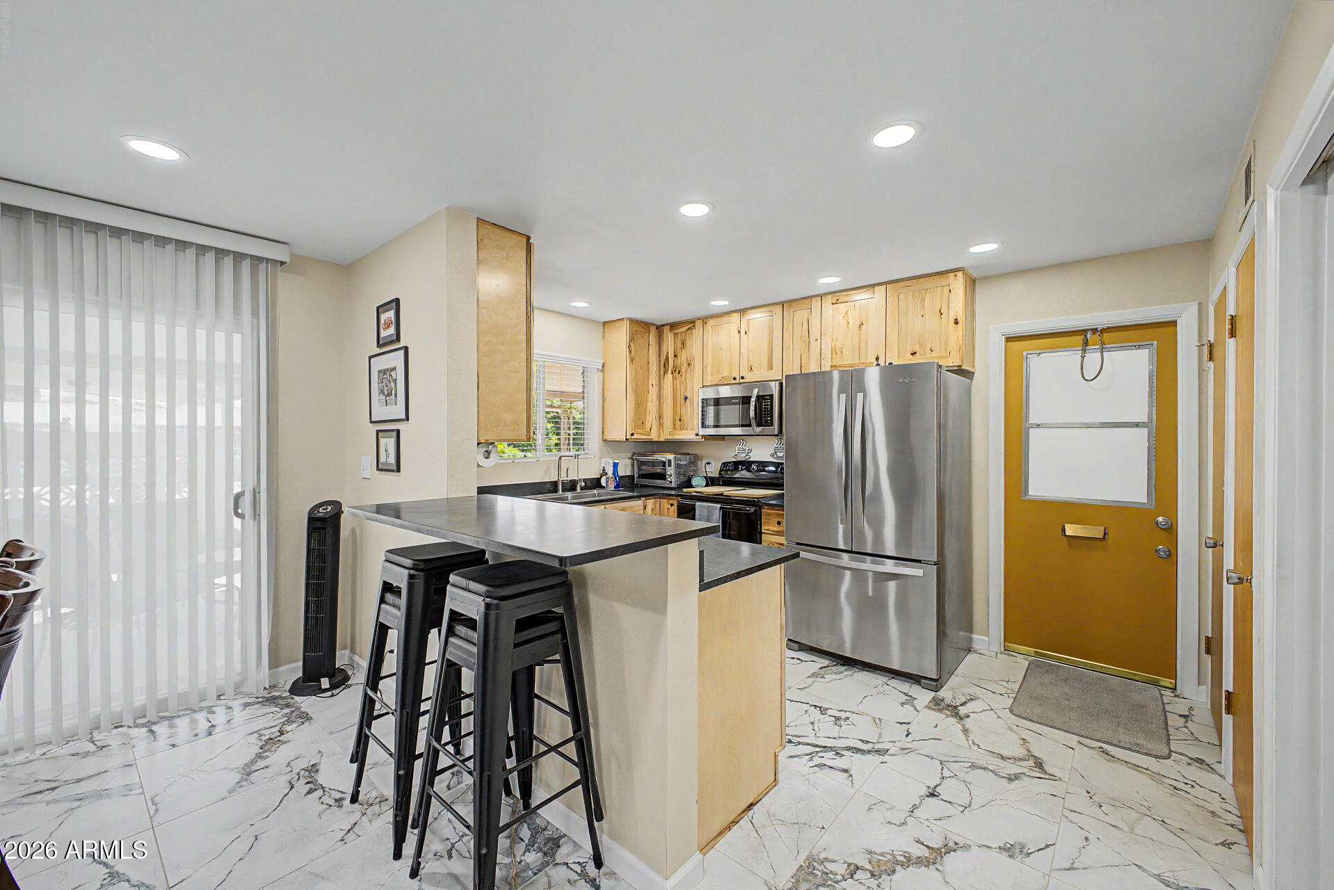 DREAMLAND VILLA 4 - Residential Lease