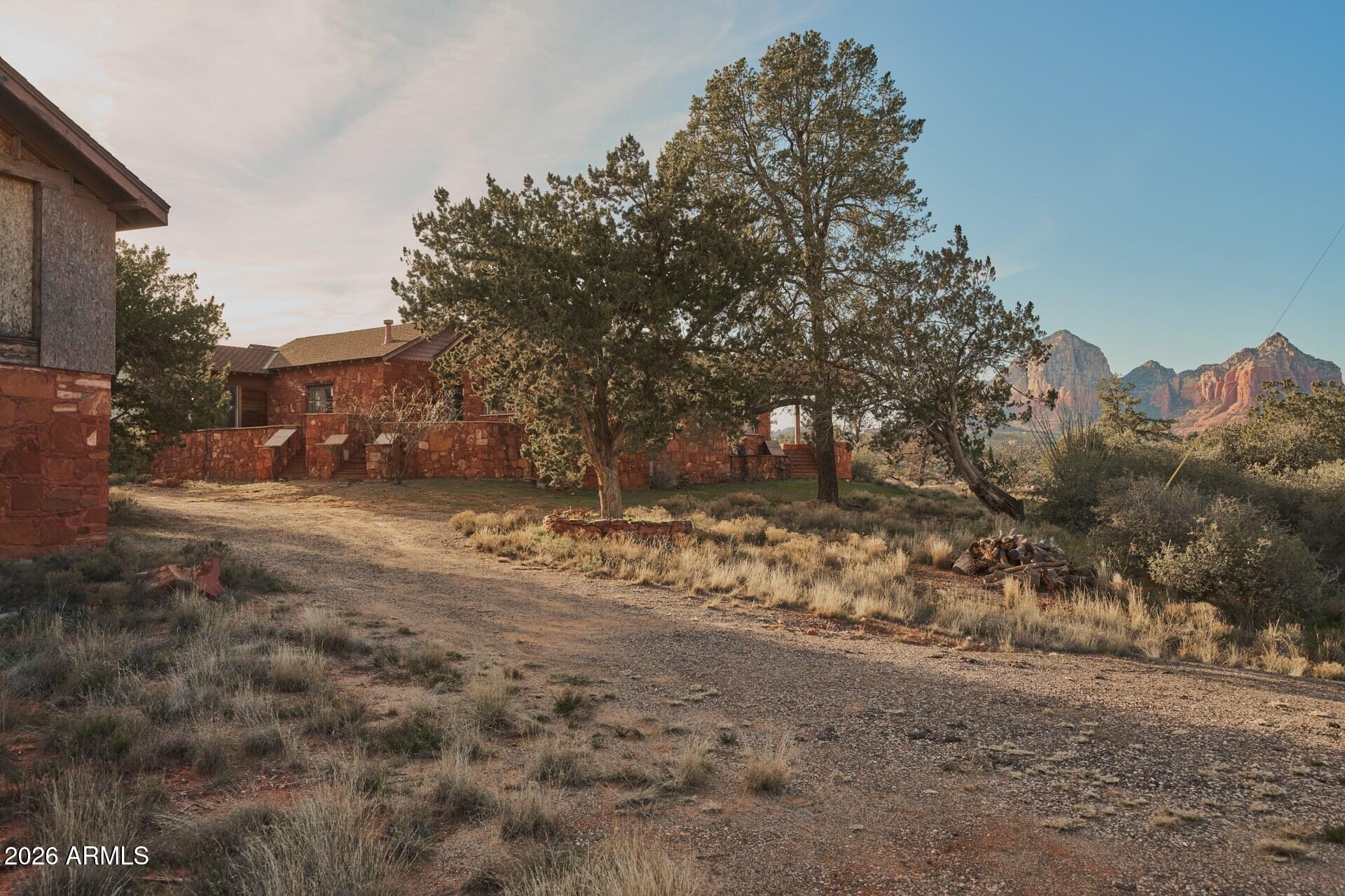 RED ROCK CREEK - Residential
