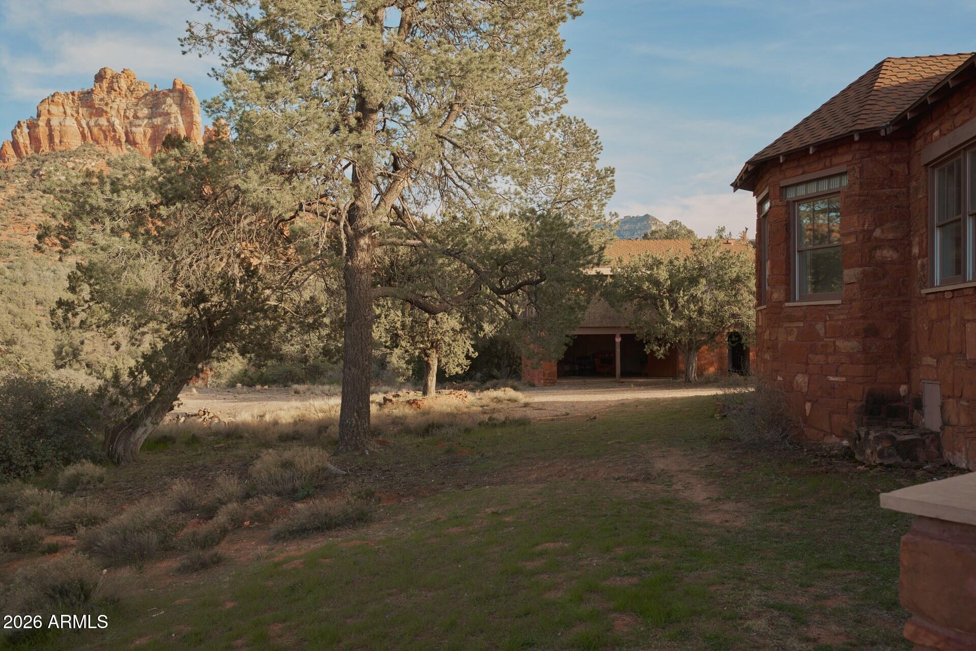 RED ROCK CREEK - Residential